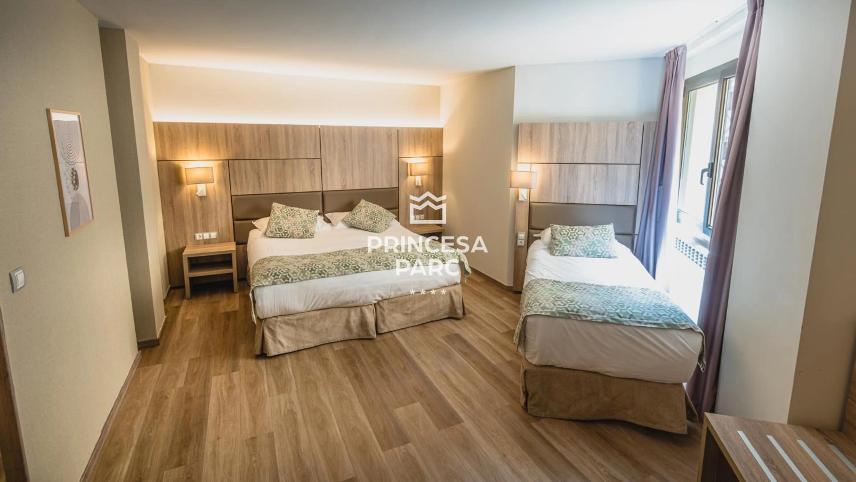 Bed in Hotel Princesa Parc