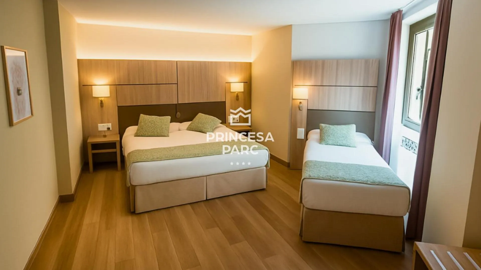 Bed in Hotel Princesa Parc