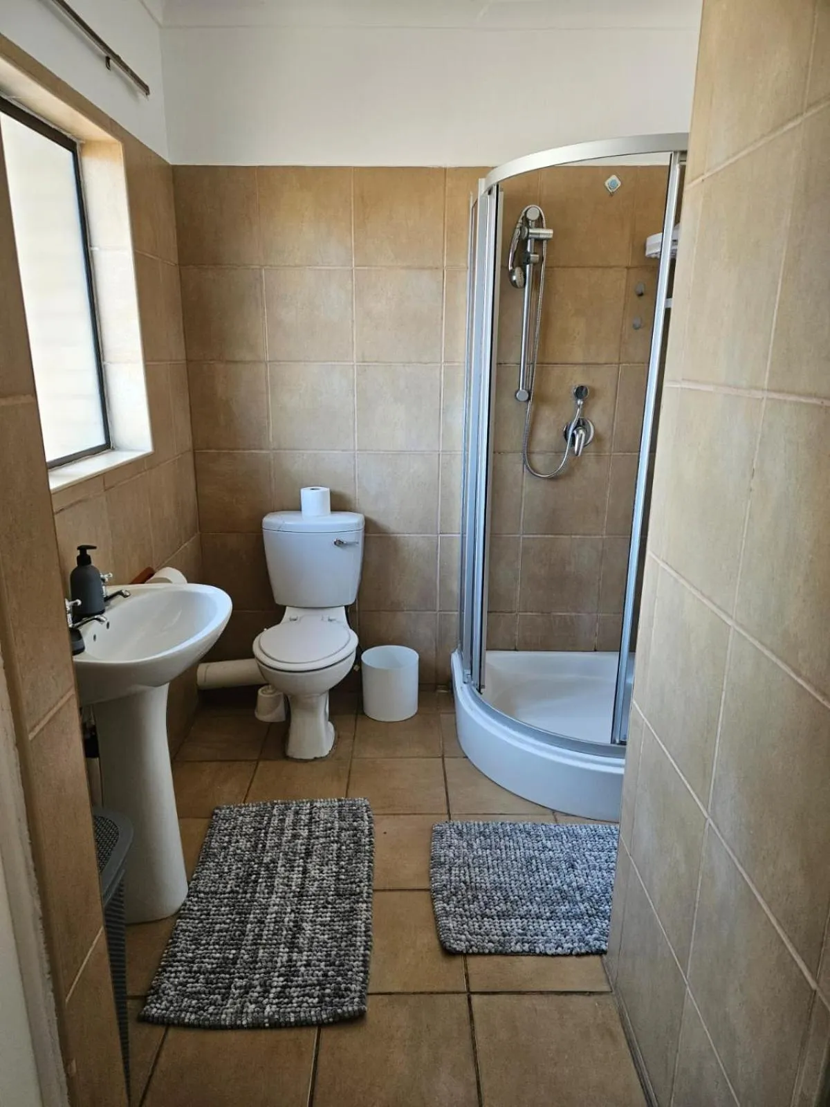 Apartment in Hillton Manor Guest House