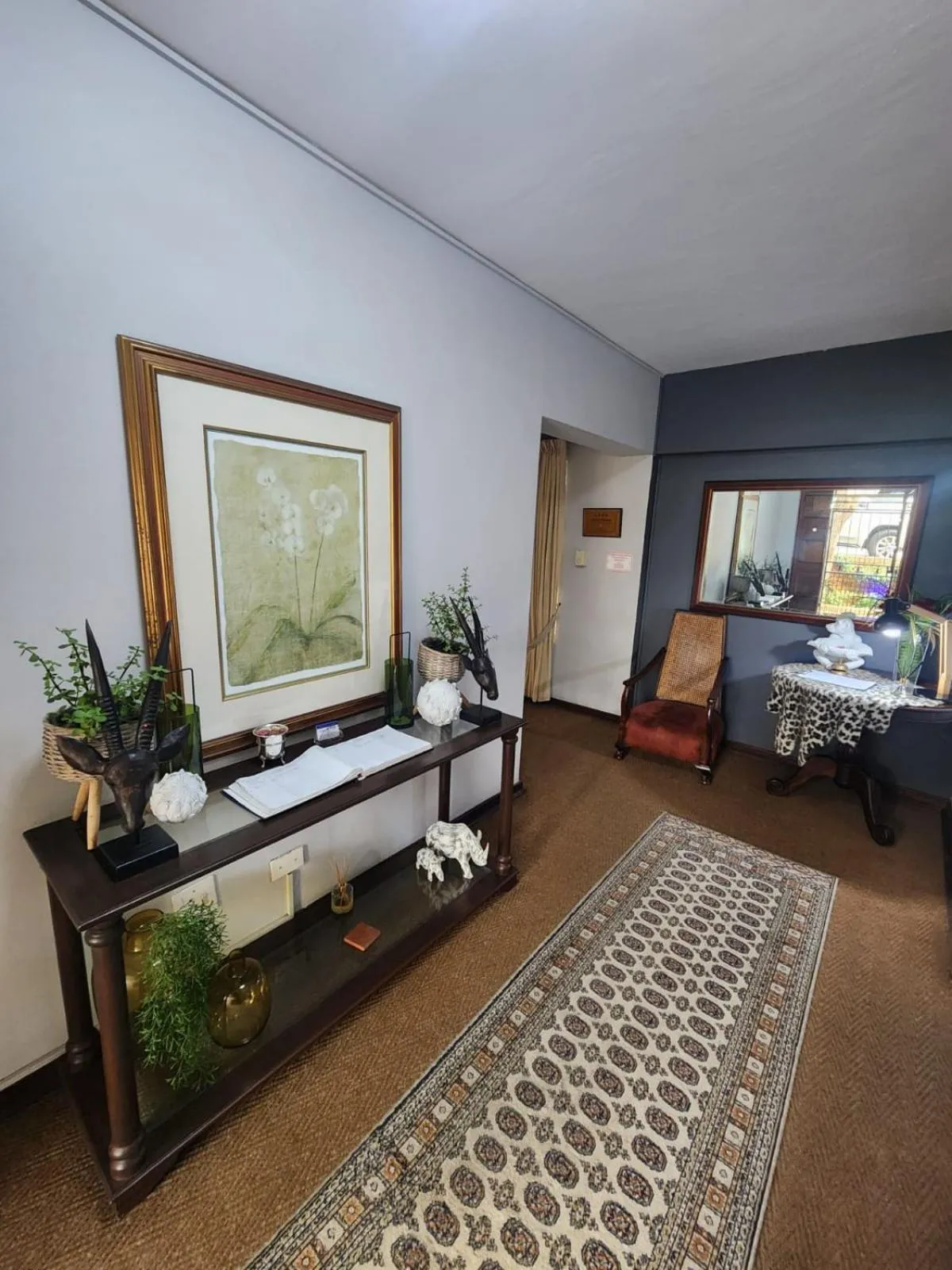 Facade/entrance in Hillton Manor Guest House