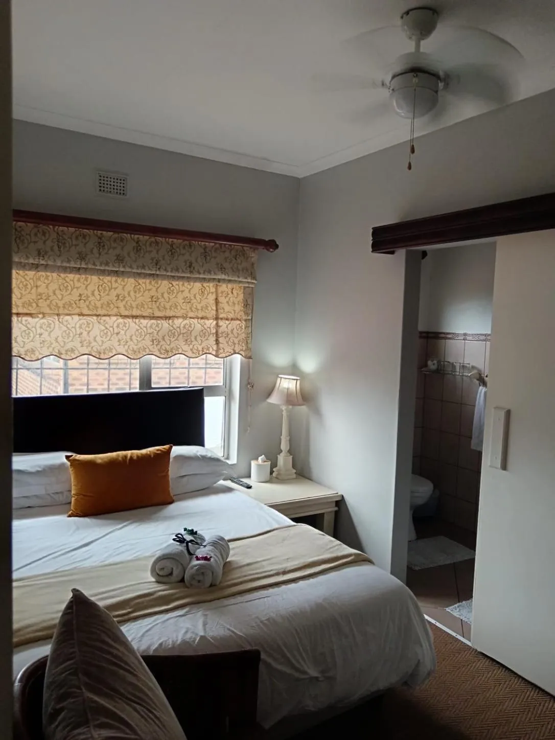 Bathroom in Hillton Manor Guest House