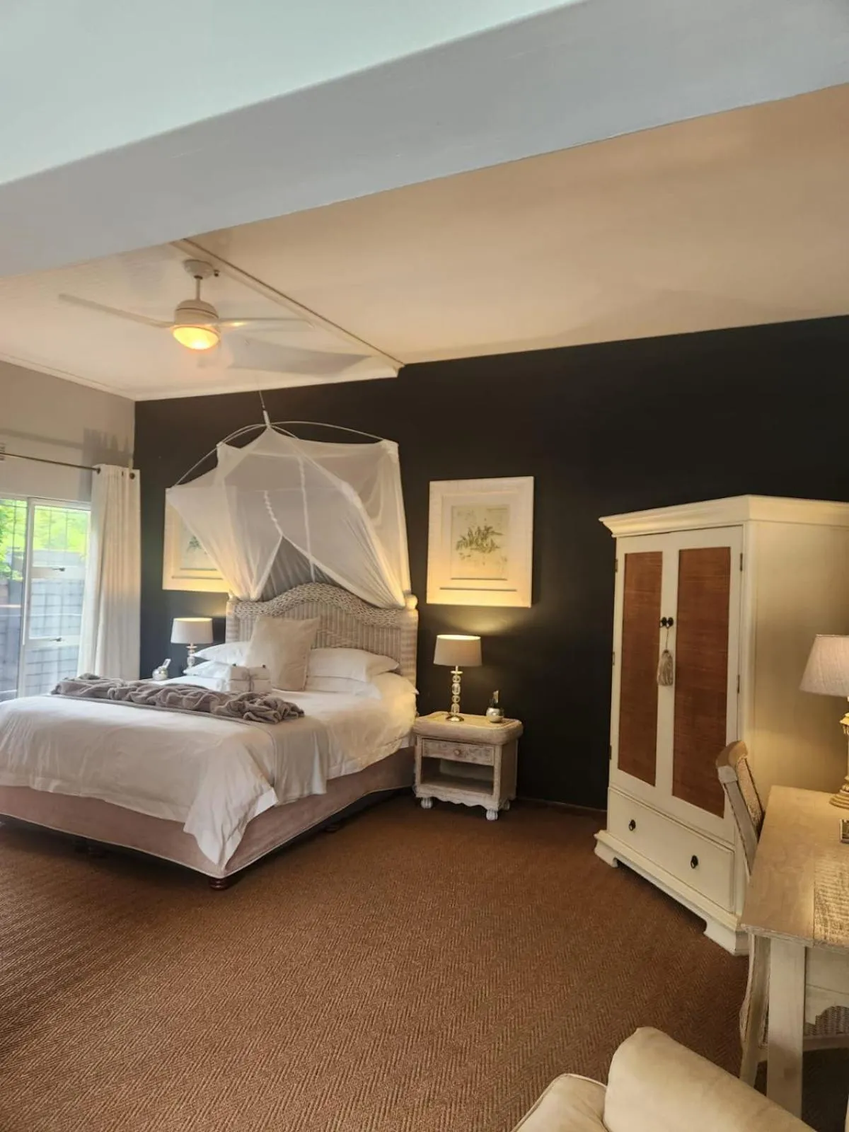 Bed in Hillton Manor Guest House