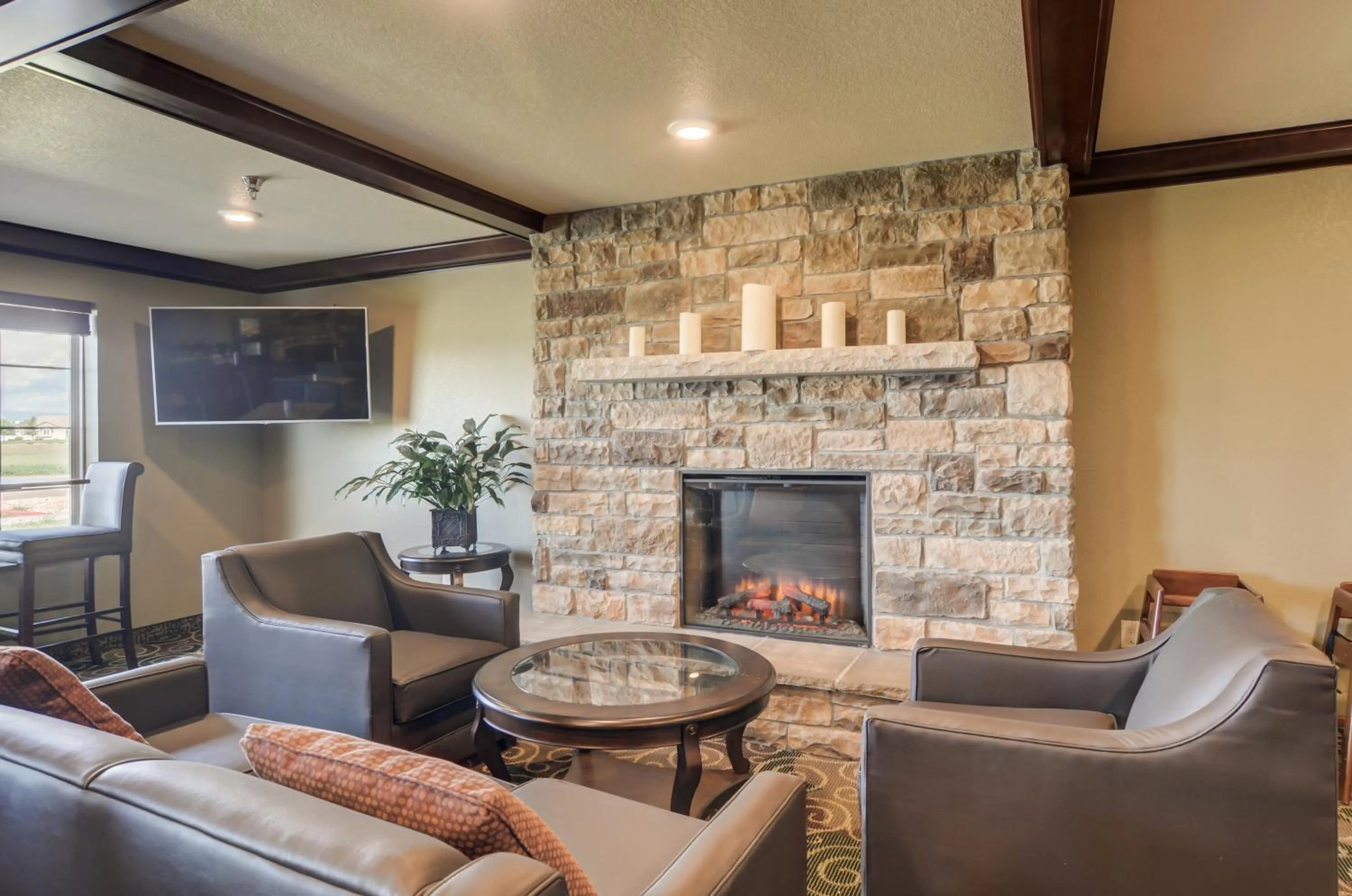 Lounge or bar in Cobblestone Inn & Suites - Ord