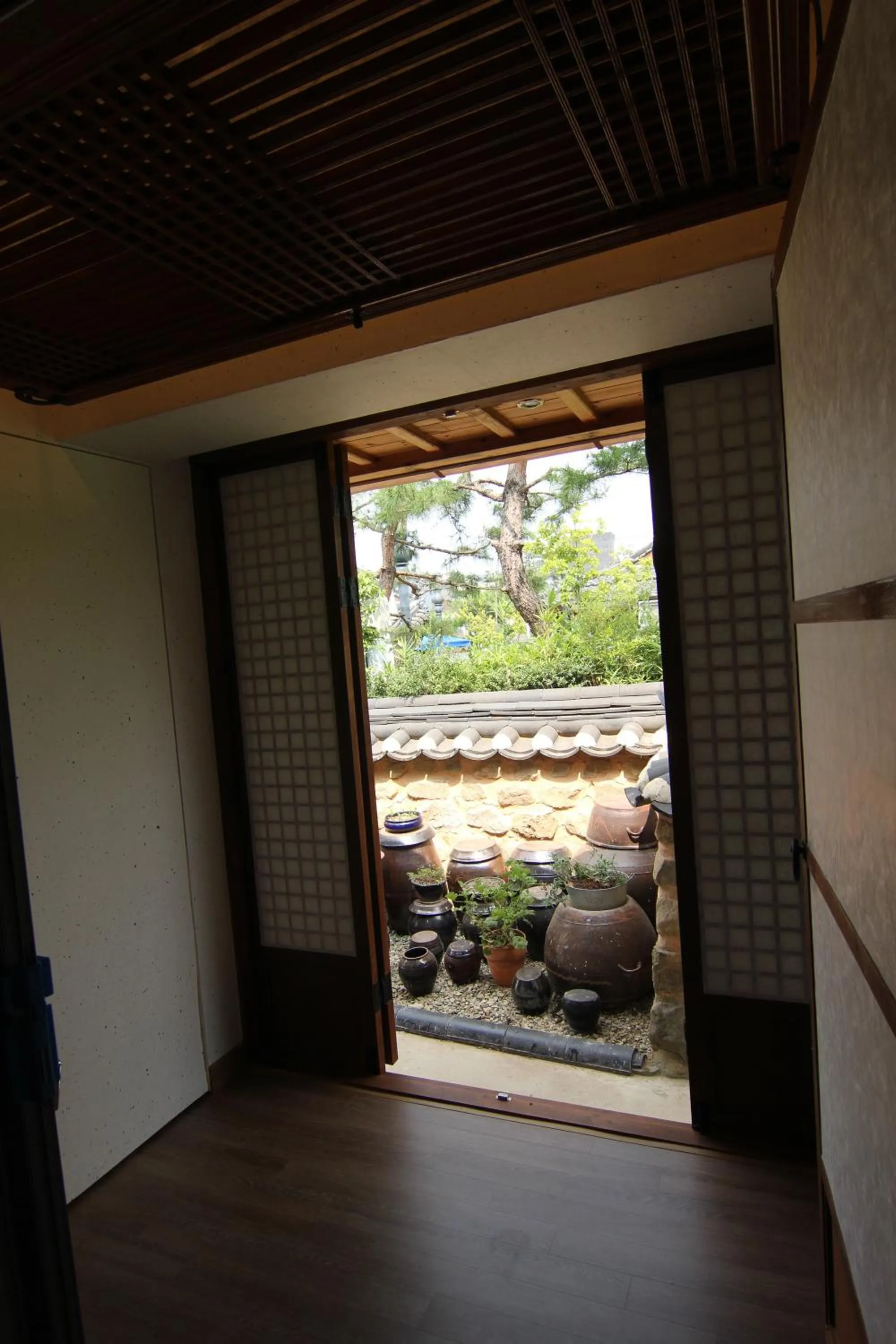 Balcony/Terrace in Sungsim Hanok Guesthouse