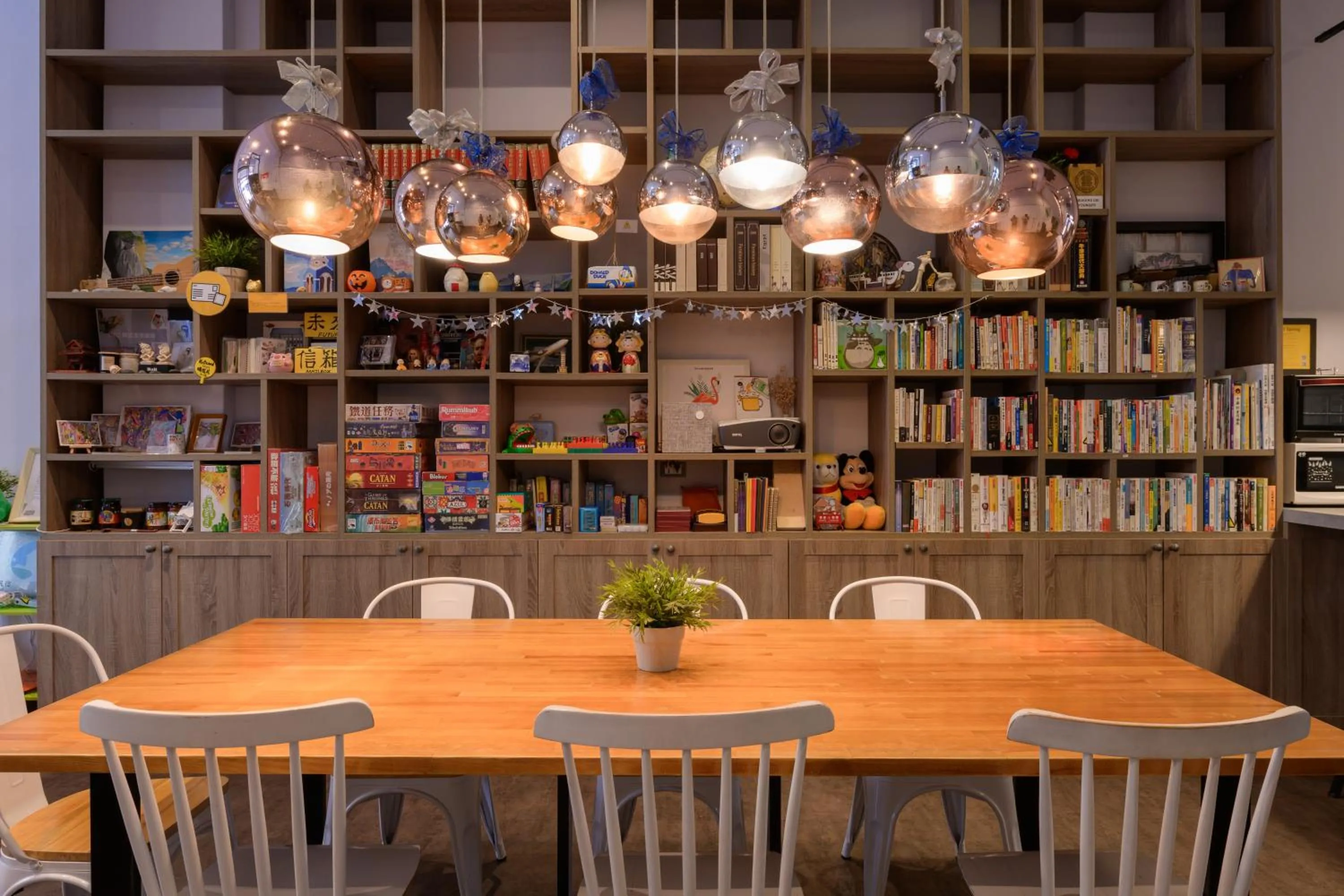 Living room, Lounge/Bar in On My Way Hualien Hostel