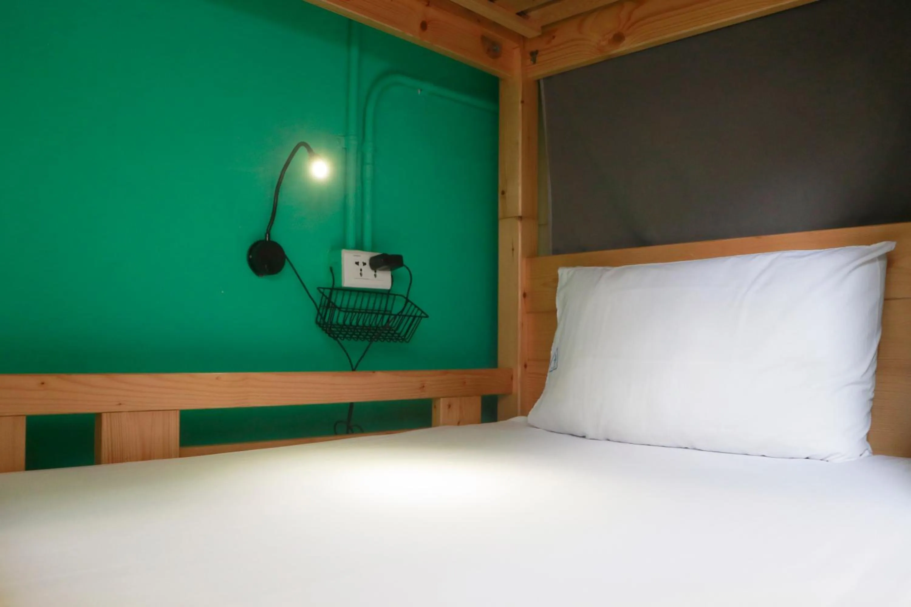 Bed, Bunk Bed in On My Way Hualien Hostel