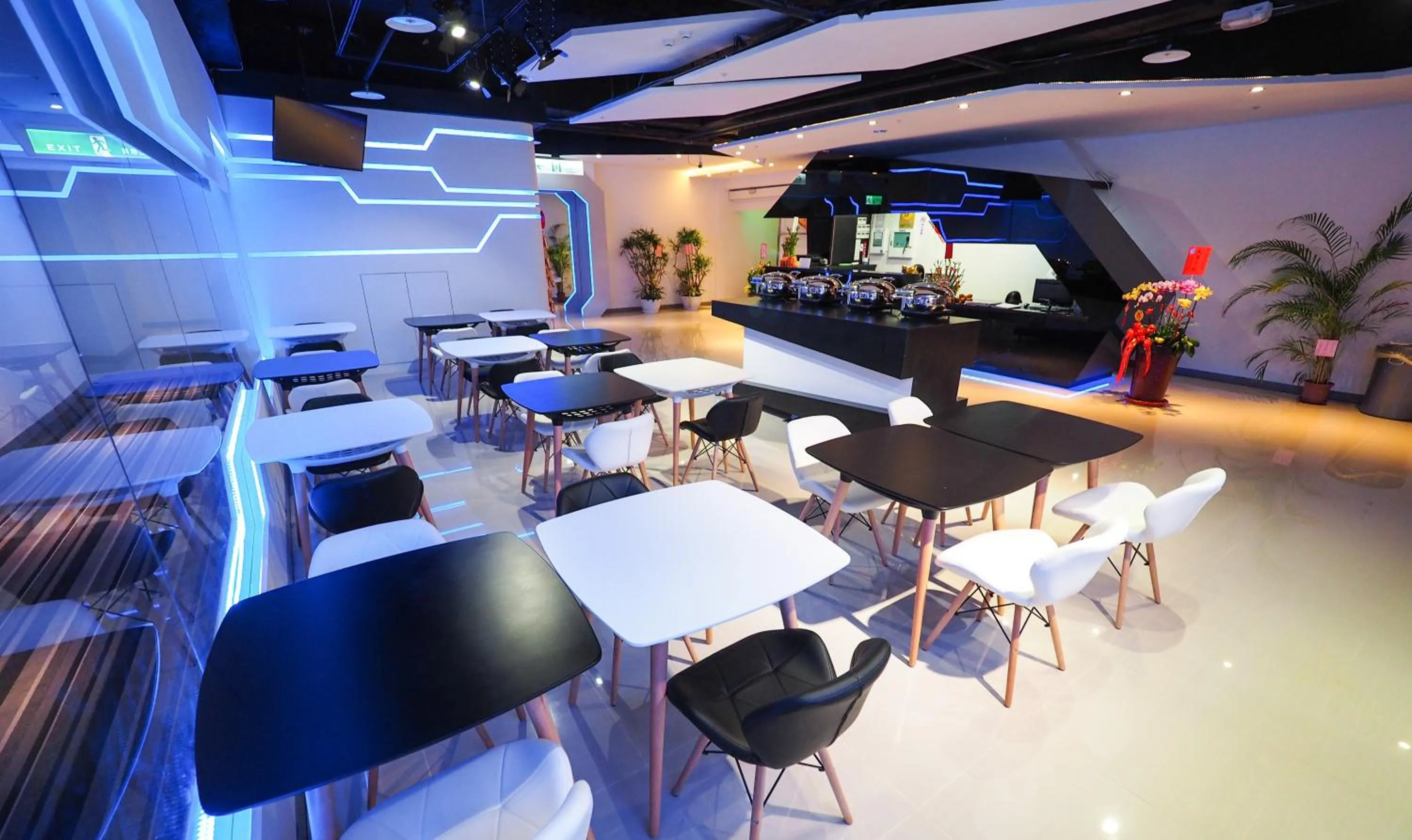 Property building in Galaxia Business Hotel