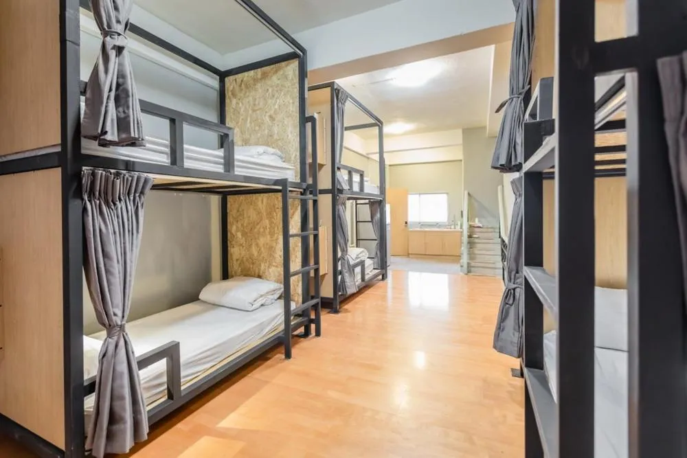 Bed in Traveller-Inn Day Moon Hotel