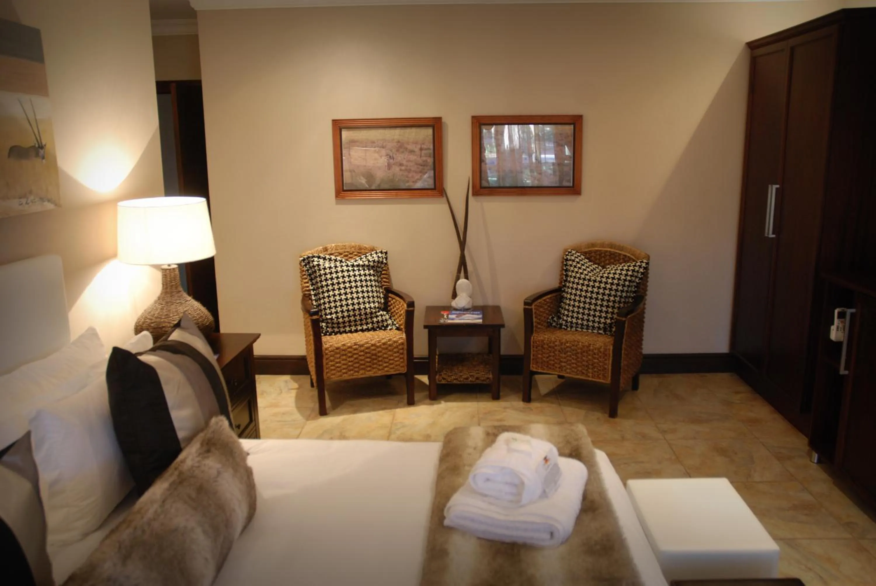 Bed in Kathuhari Guesthouse