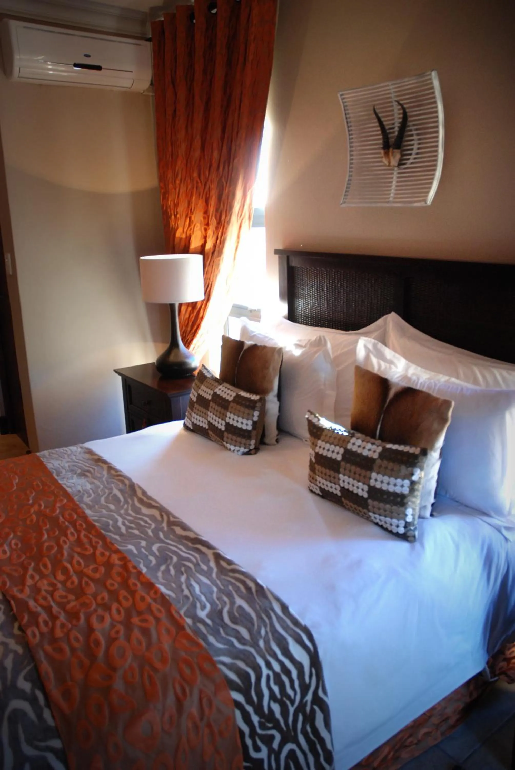 Patio, Bed in Kathuhari Guesthouse