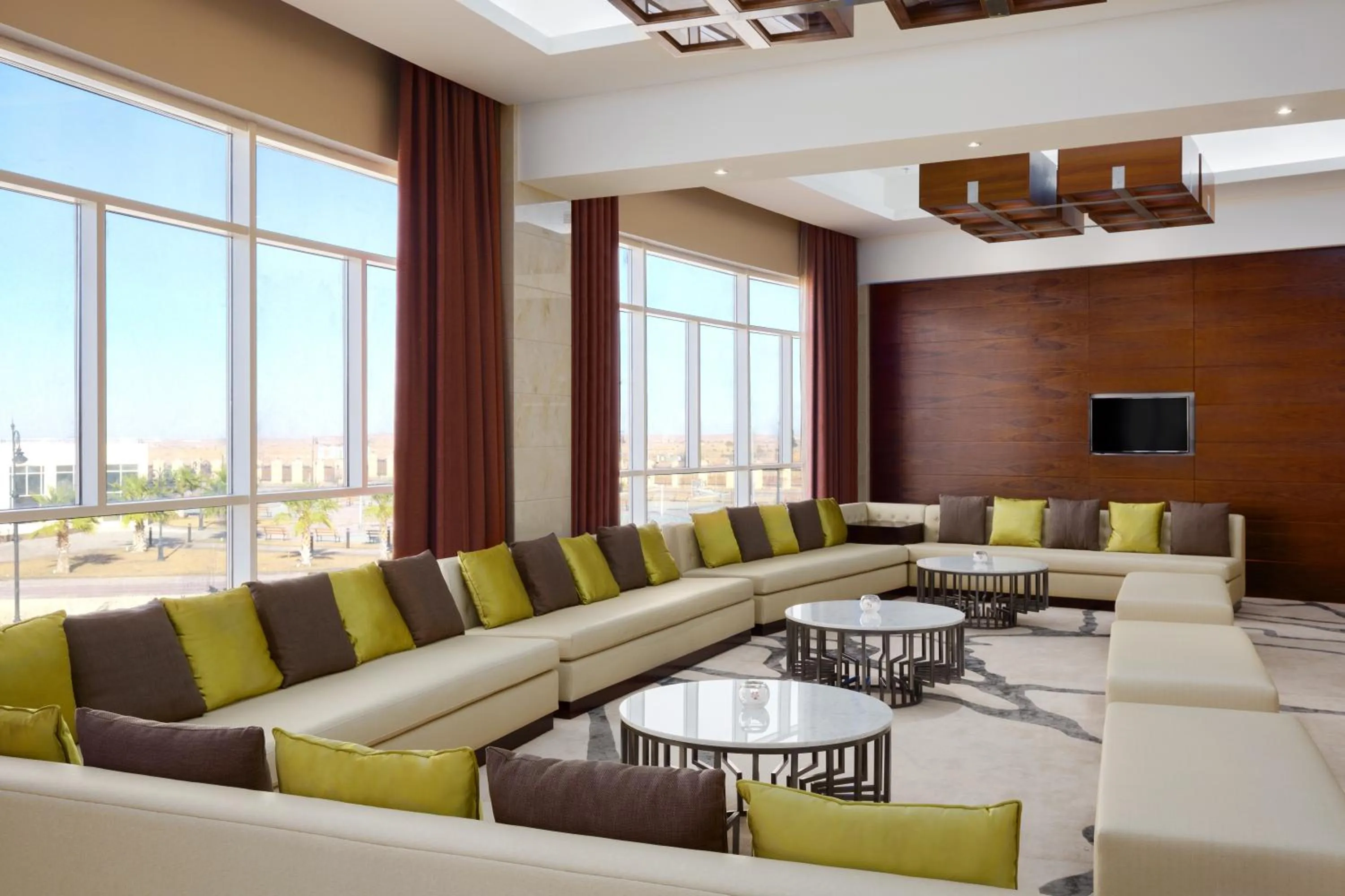 Day in Millennium Hail Hotel