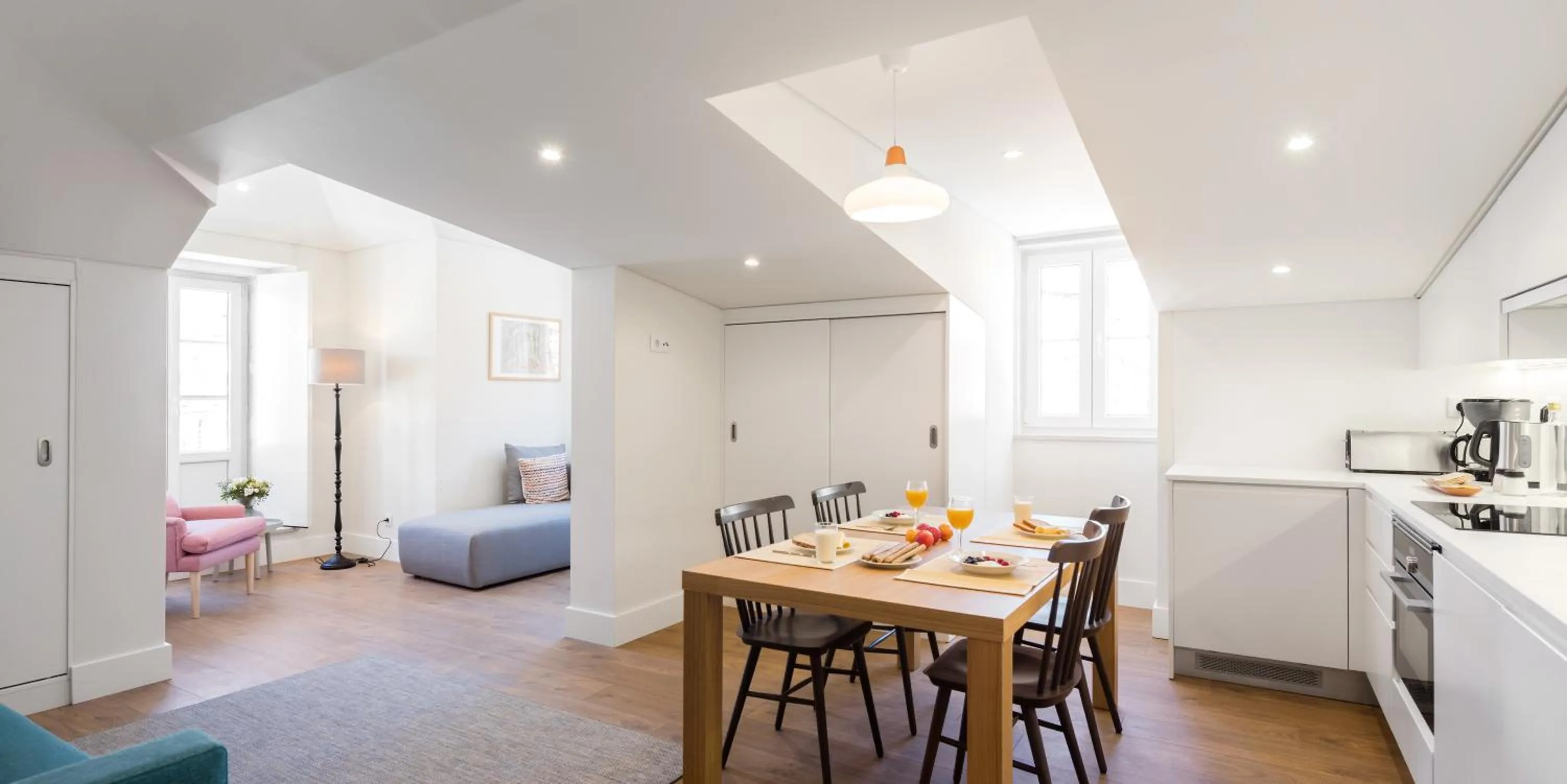 Kitchen or kitchenette in Lisbon Serviced Apartments - Bairro Alto