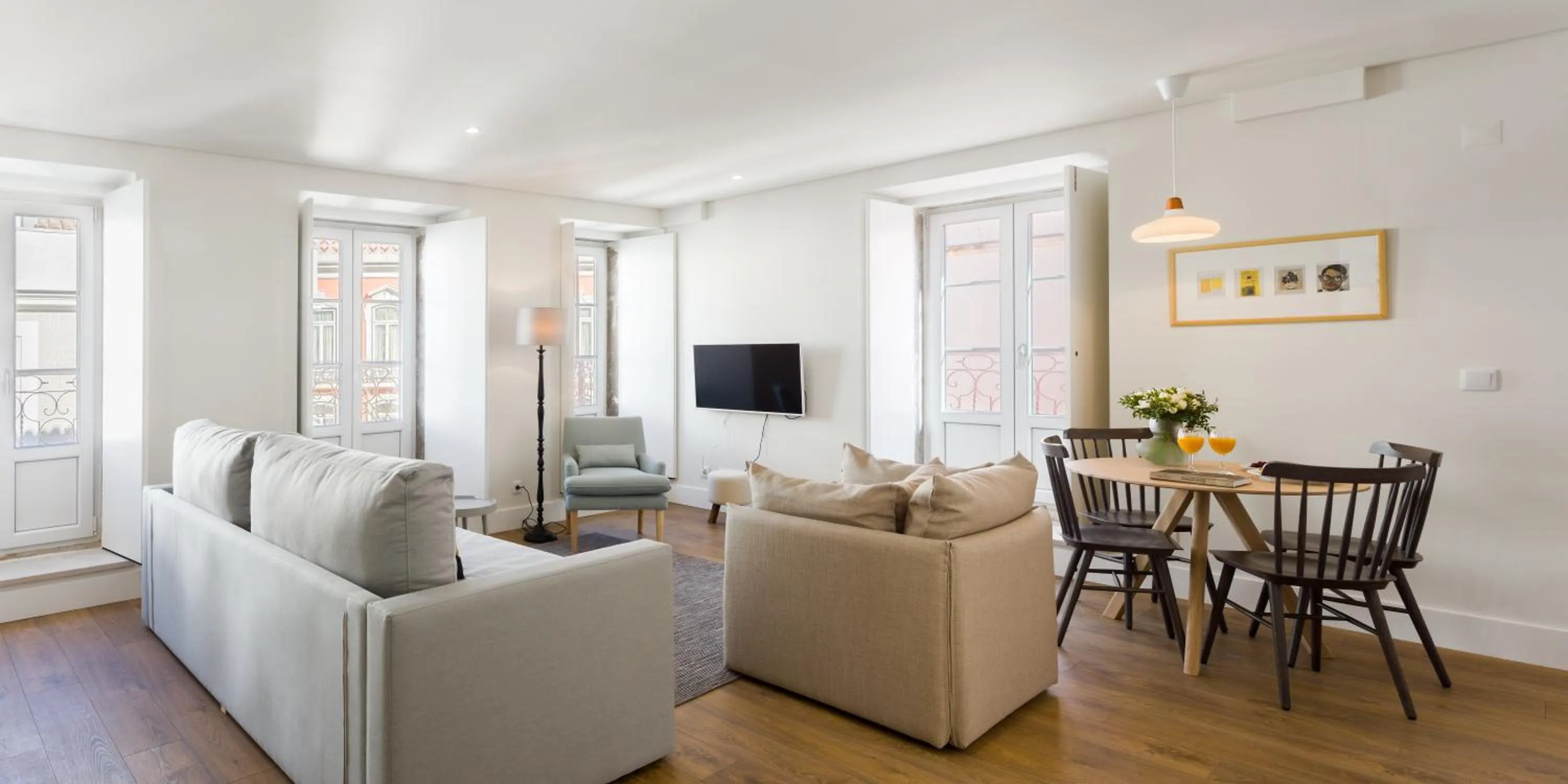 Kitchen or kitchenette in Lisbon Serviced Apartments - Bairro Alto