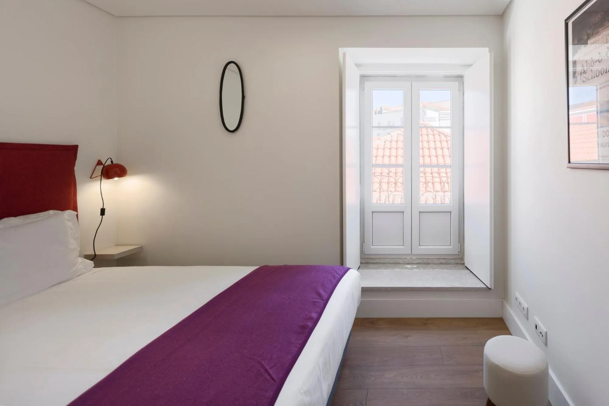 Bed in LSA Bairro Alto by Numa