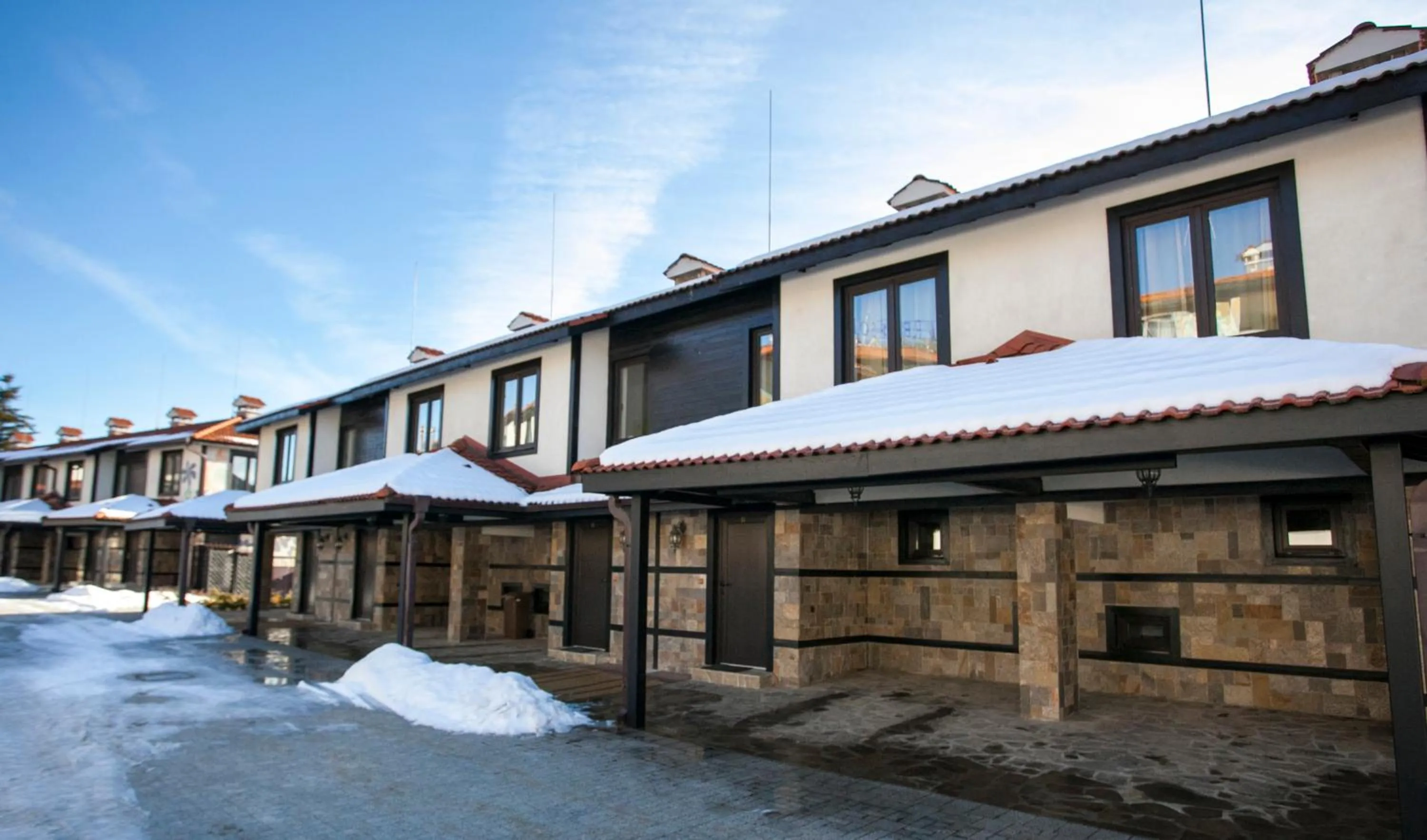 Facade/entrance in Holiday Village COOP Dobrinishte
