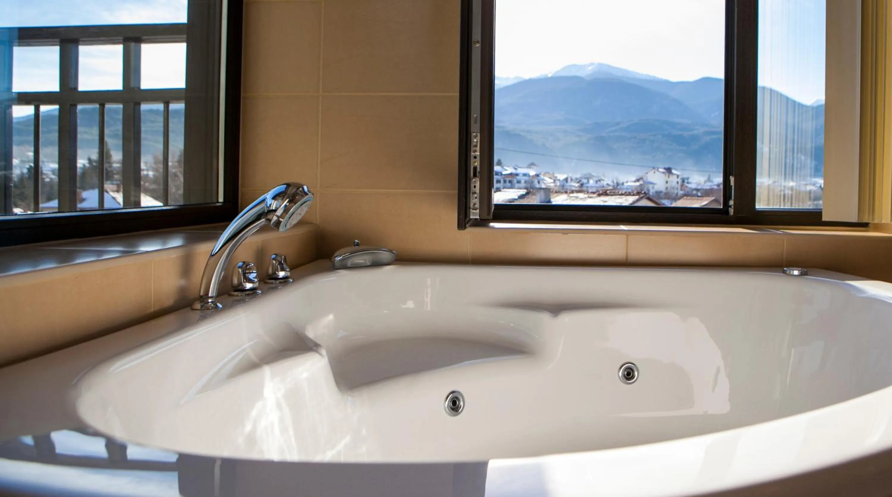 Property building in Holiday Village COOP Dobrinishte