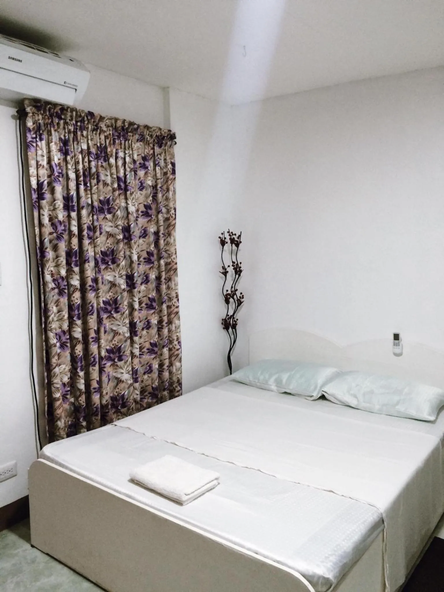 Bed in Marnin's Place