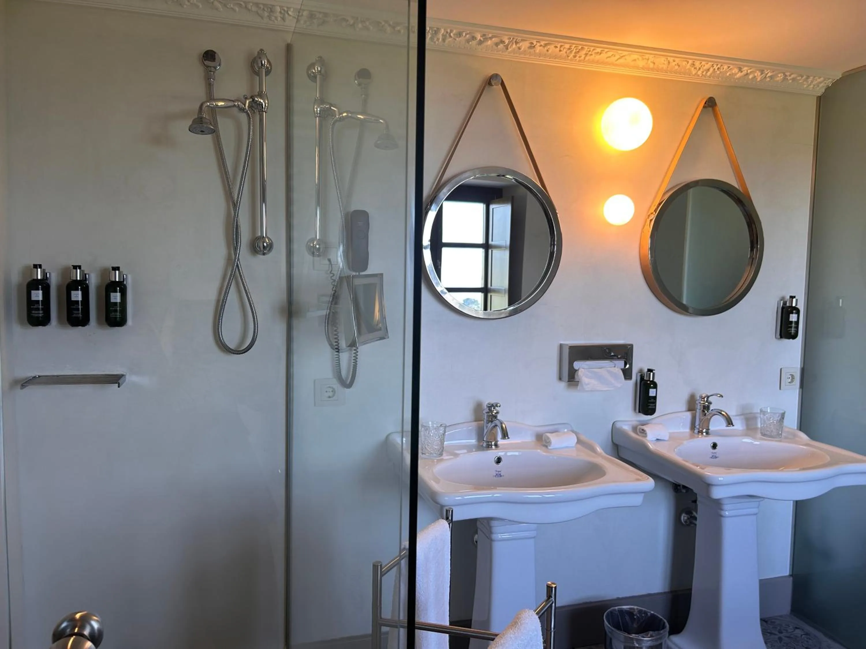 Bathroom in Puebloastur Eco Resort Hotel & Spa Gran Lujo