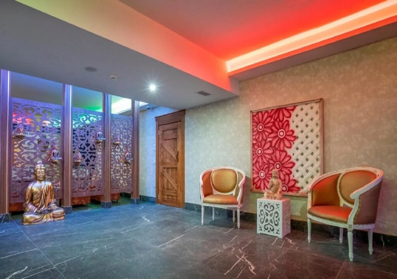 Massage in Armas Pemar Beach