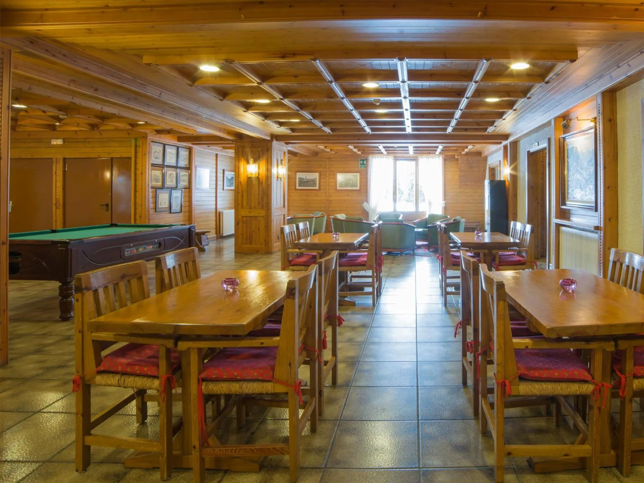 Billiard in Sport Hotel