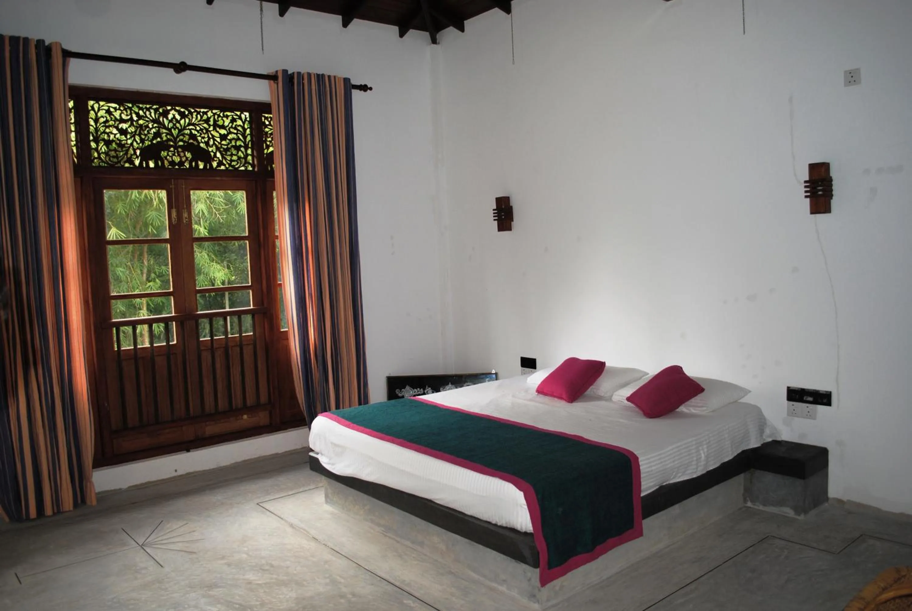 Bed in Mary's Palm Garden