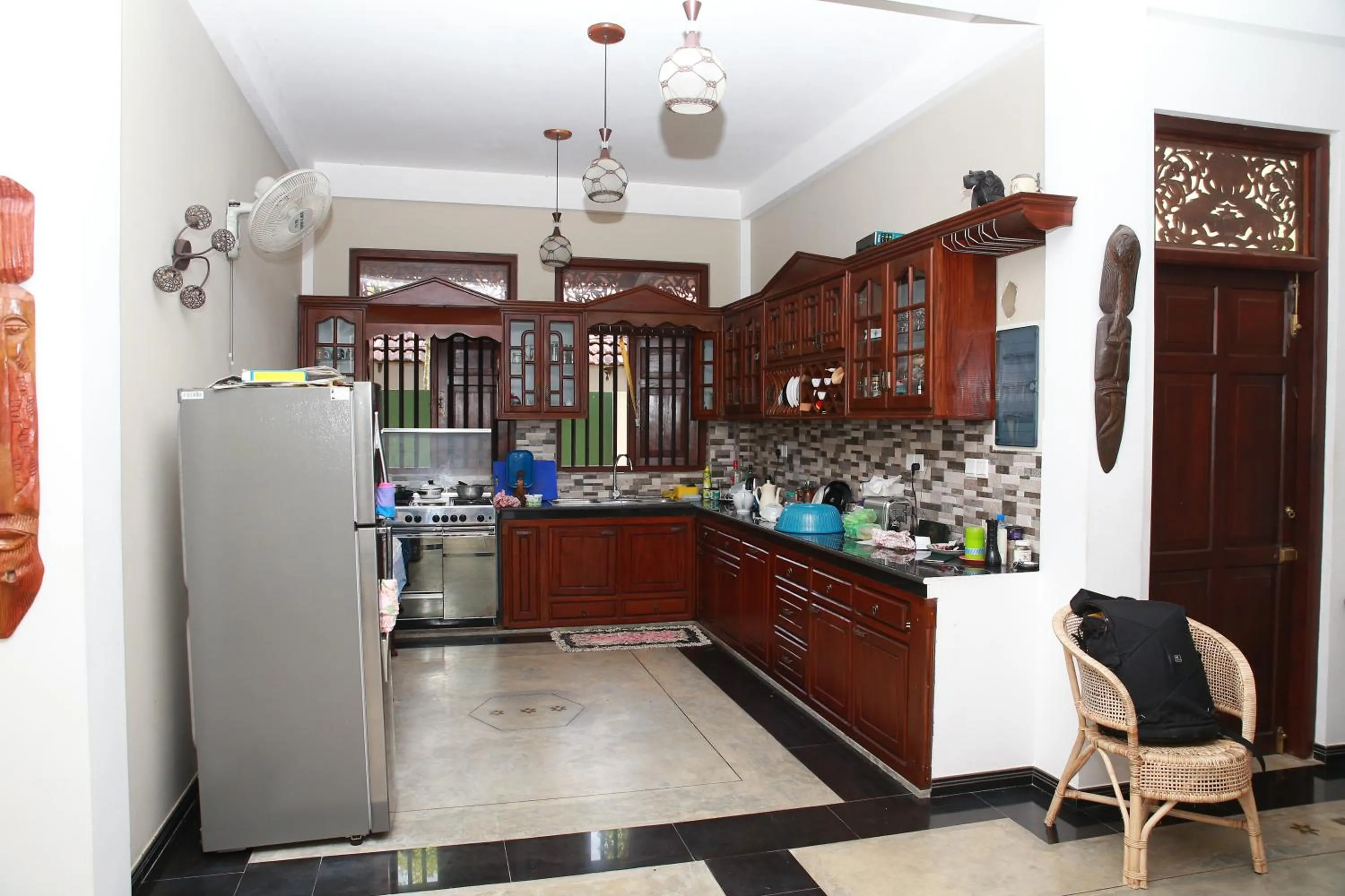 Communal kitchen in Mary's Palm Garden