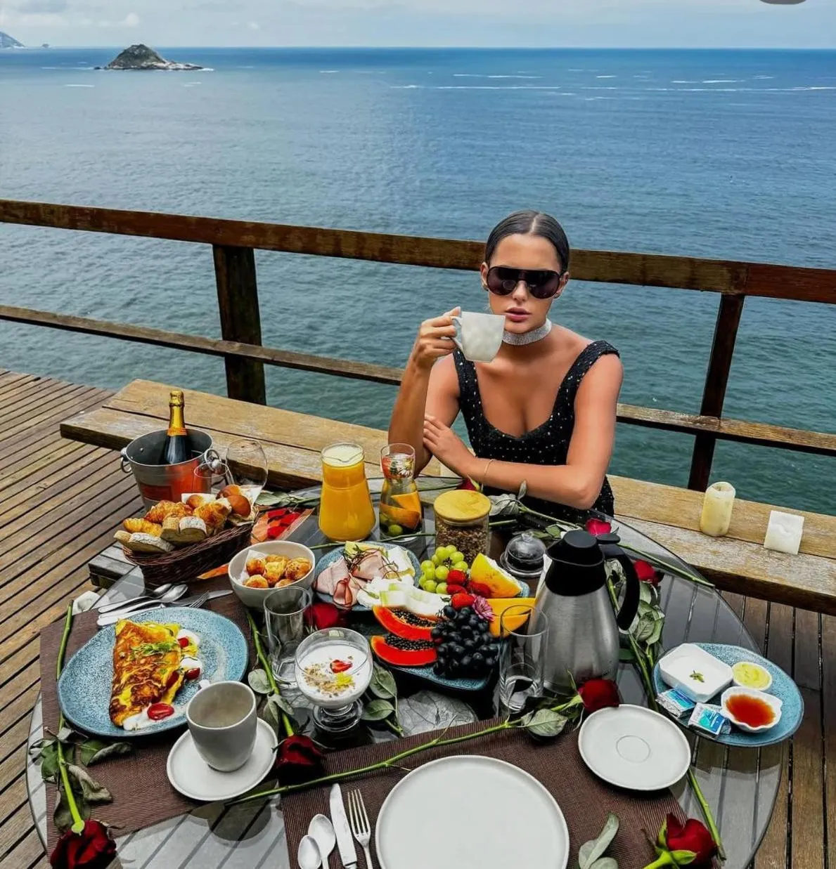 Breakfast in CLIFFSIDE - Boutique Hotel & Spa