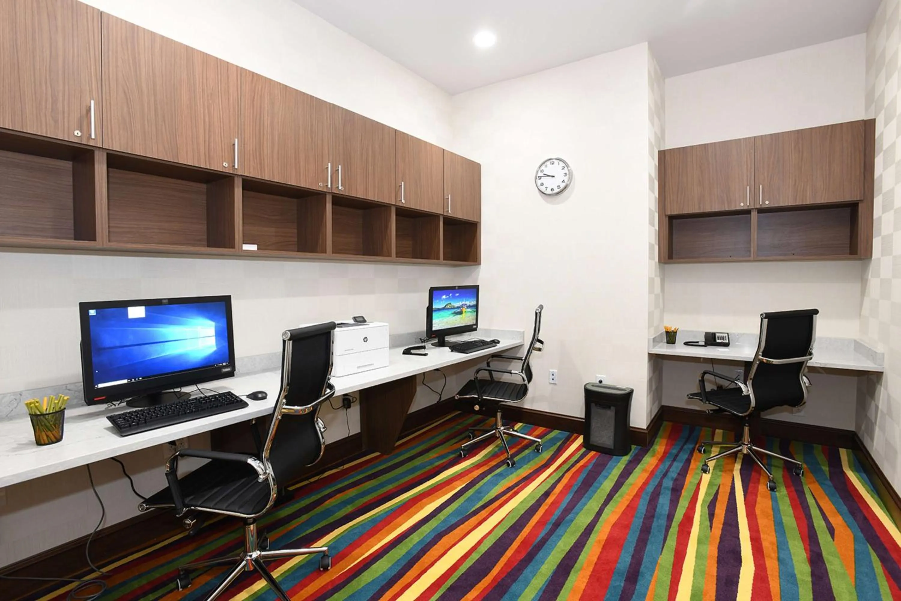 Business facilities in Hilton Garden Inn Jacksonville