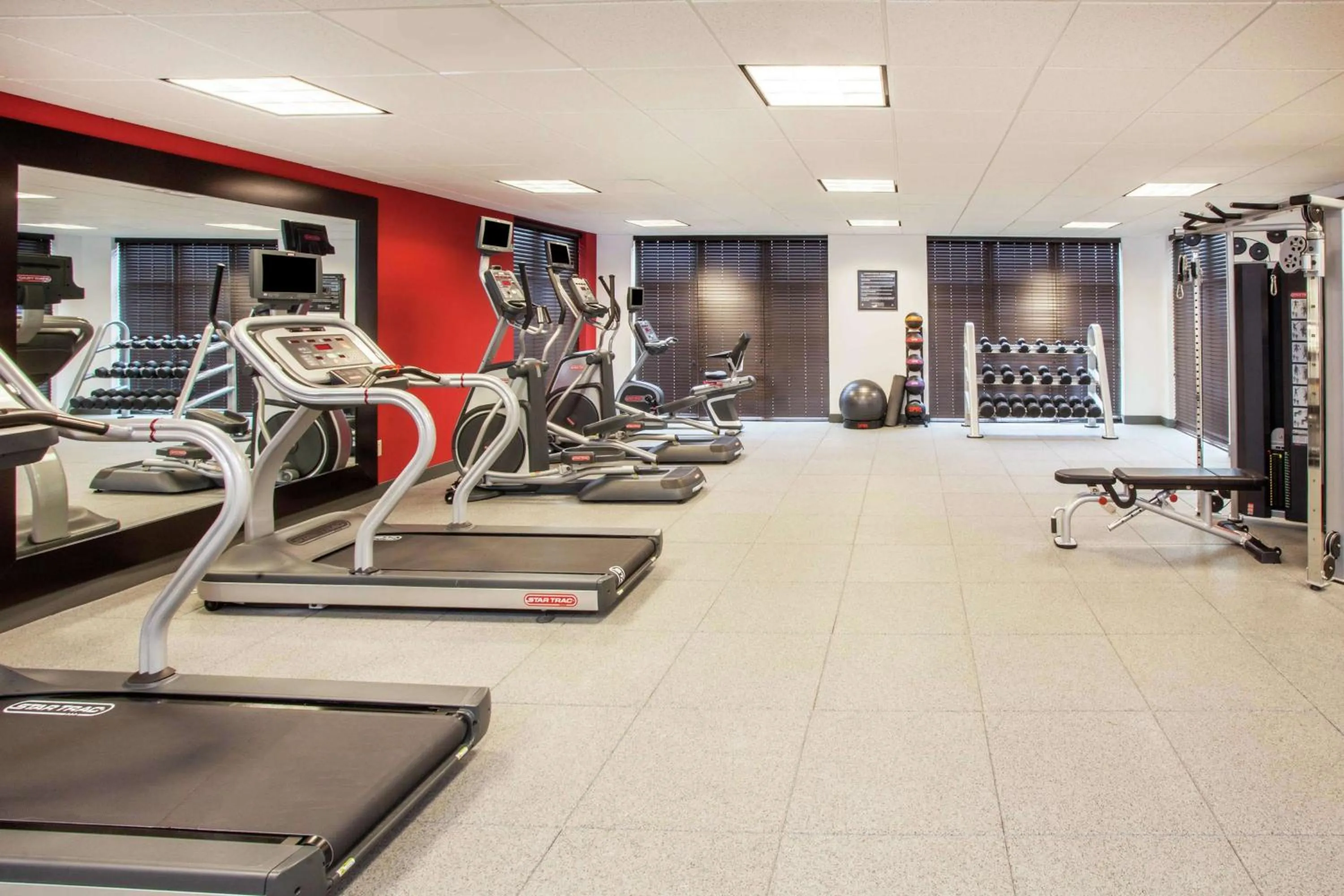 Fitness centre/facilities in Homewood Suites by Hilton Munster