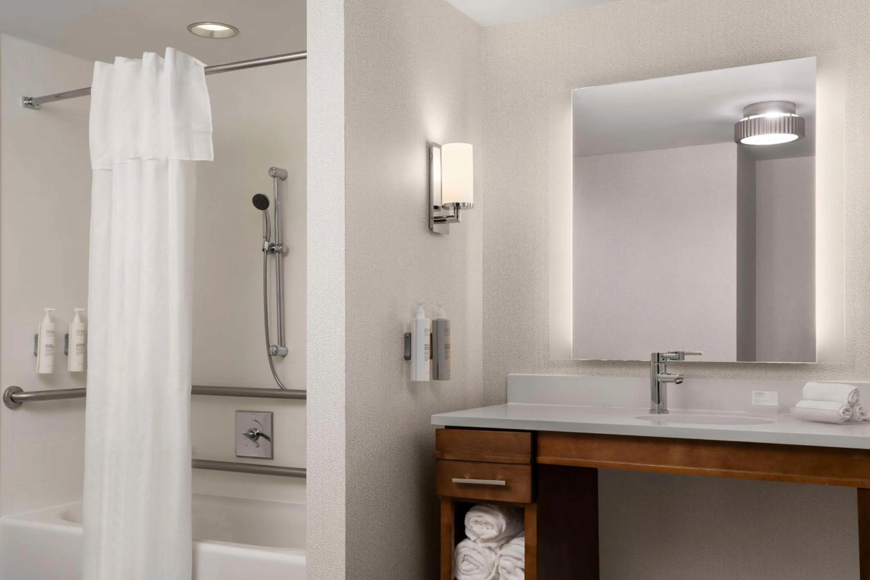 Bathroom in Homewood Suites by Hilton Boston Brookline-Longwood Medical