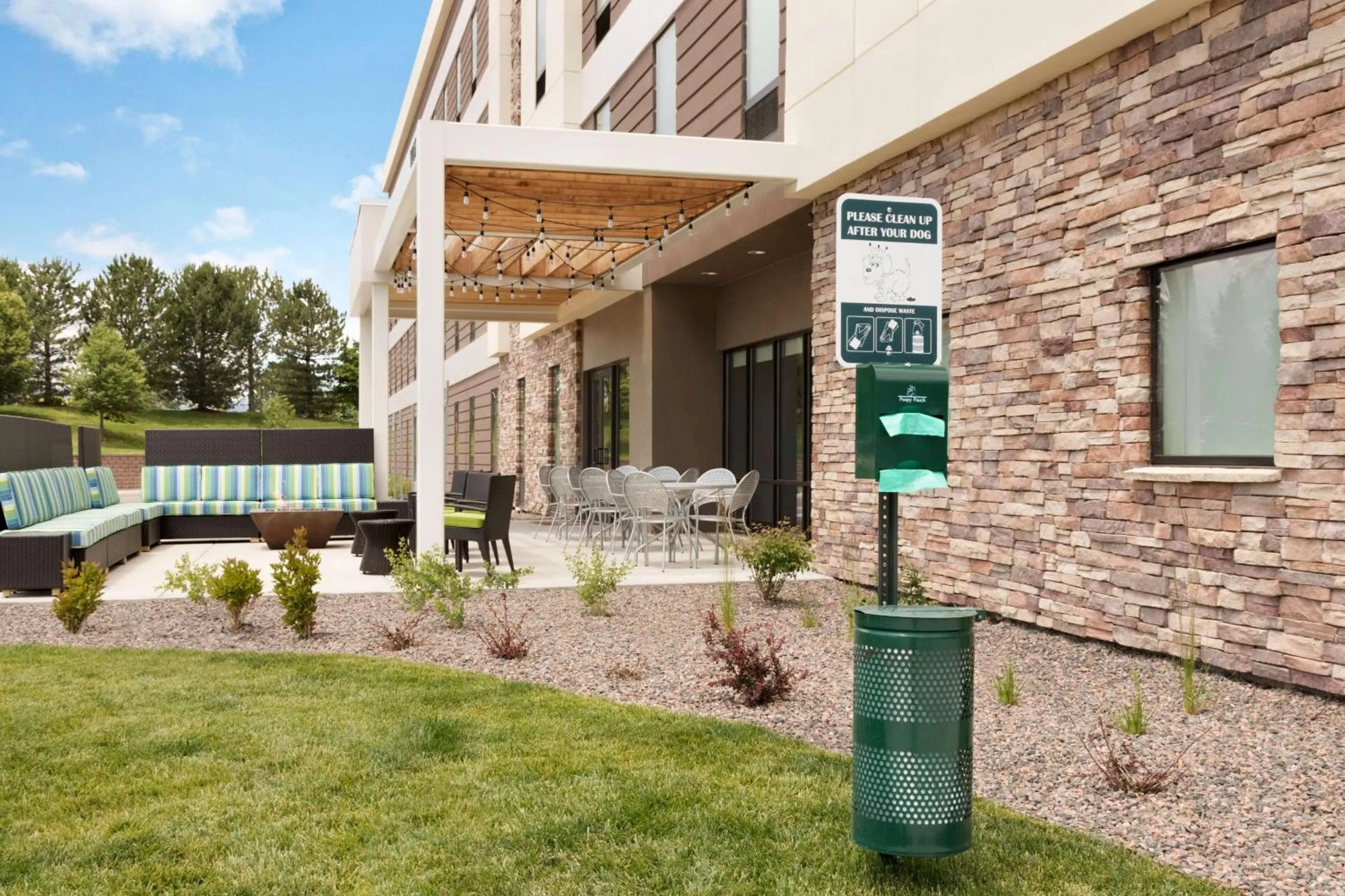 Patio in Home2 Suites by Hilton Denver Highlands Ranch