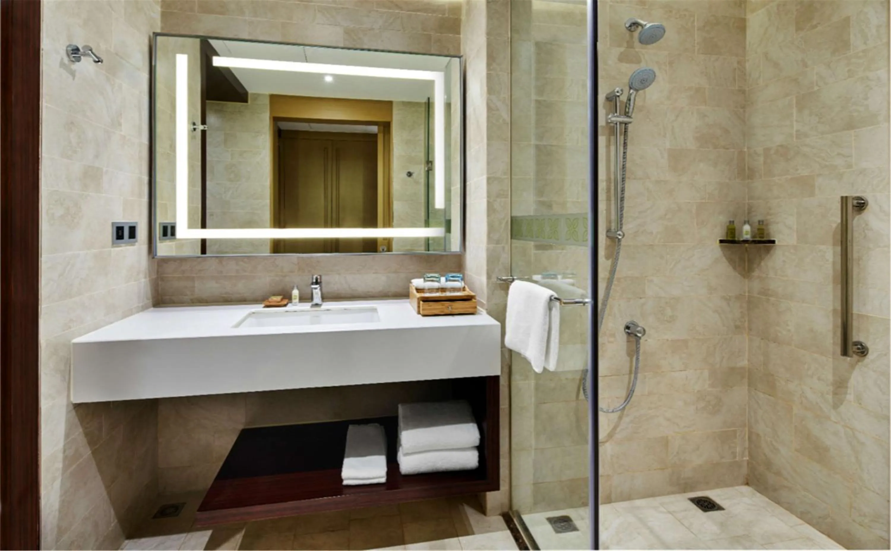 Bathroom in Hilton Garden Inn Foshan