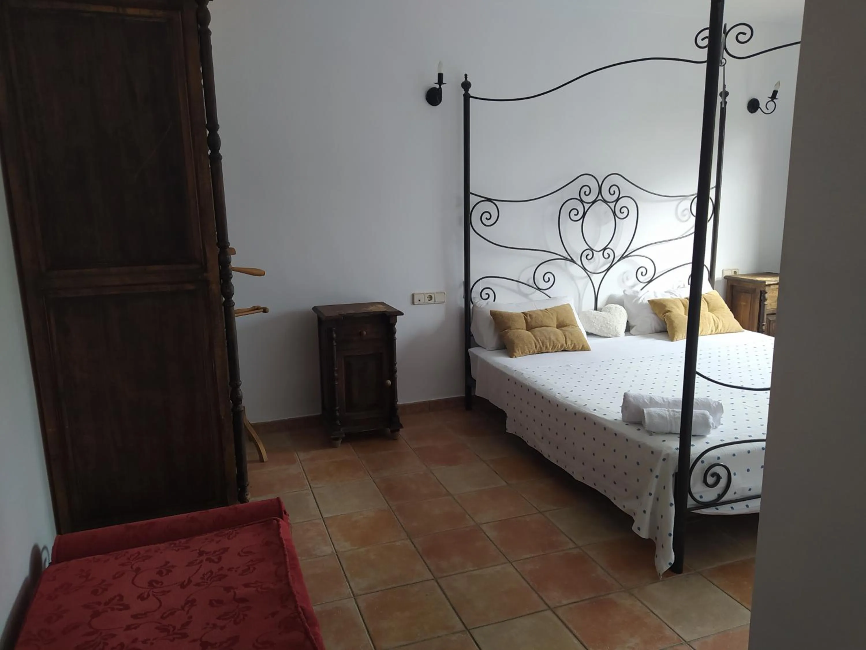 Bed in Hotel Rural La Marmita de Ahlam