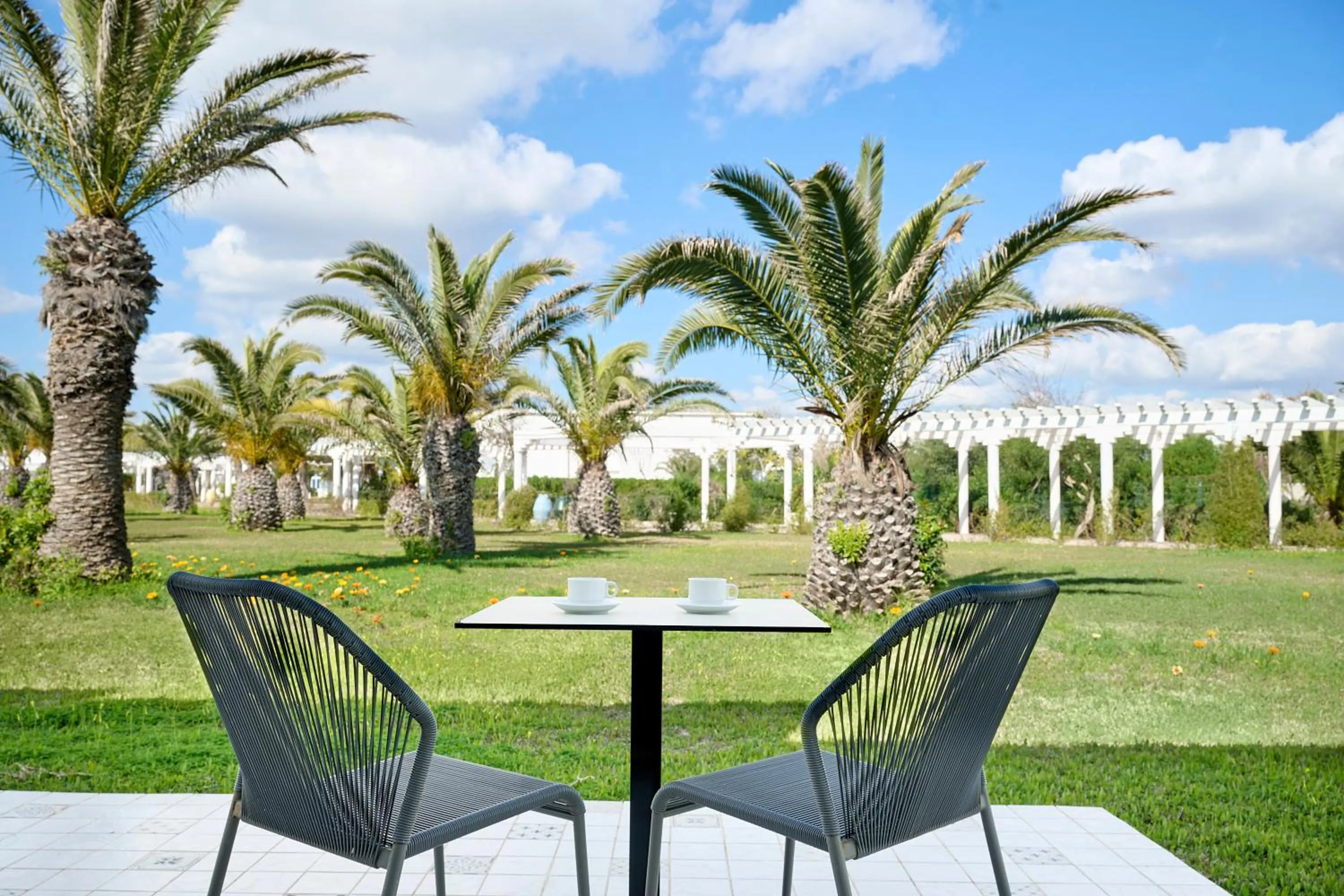 Garden in The Mirage Resort & SPA