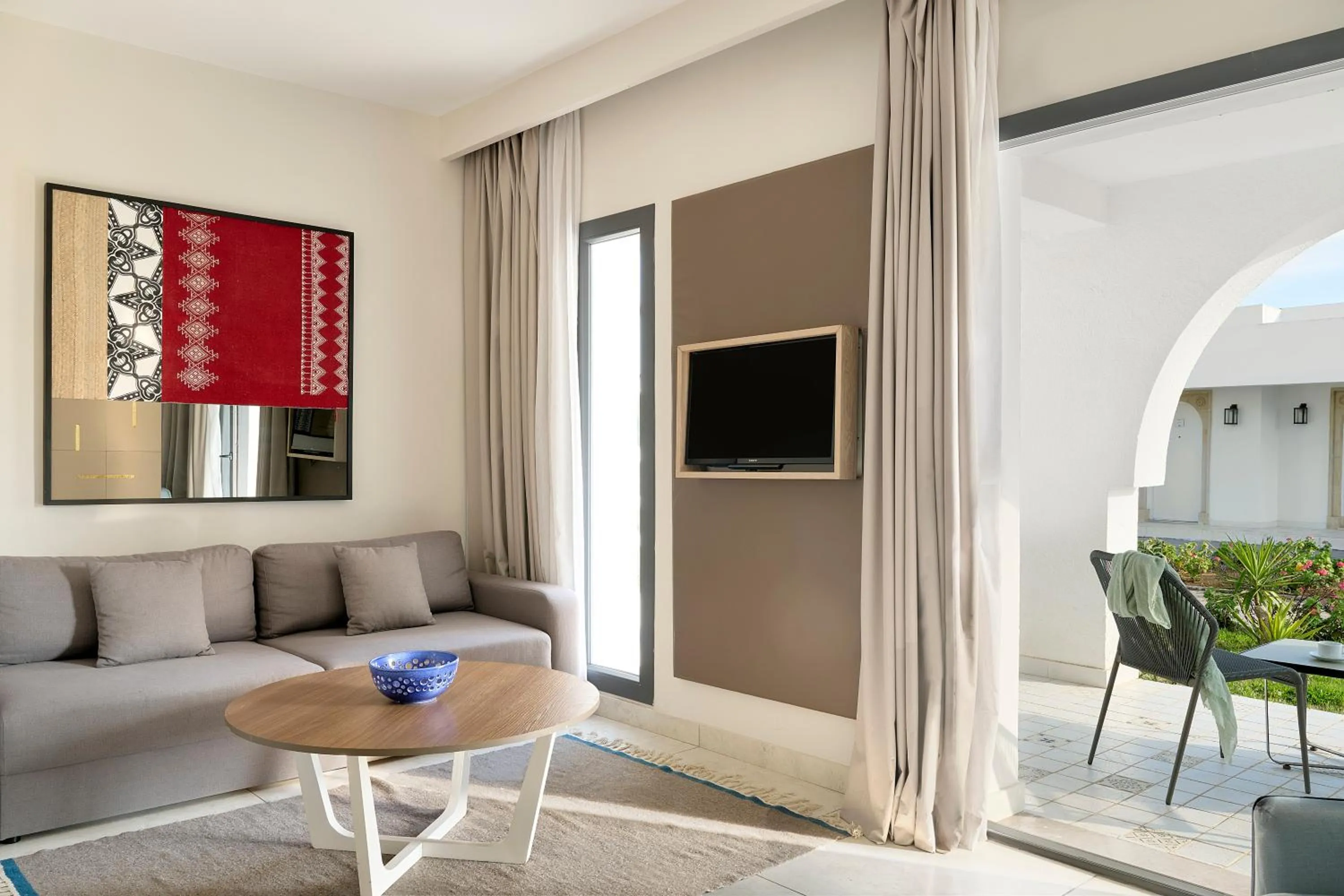 Living room in The Mirage Resort & SPA