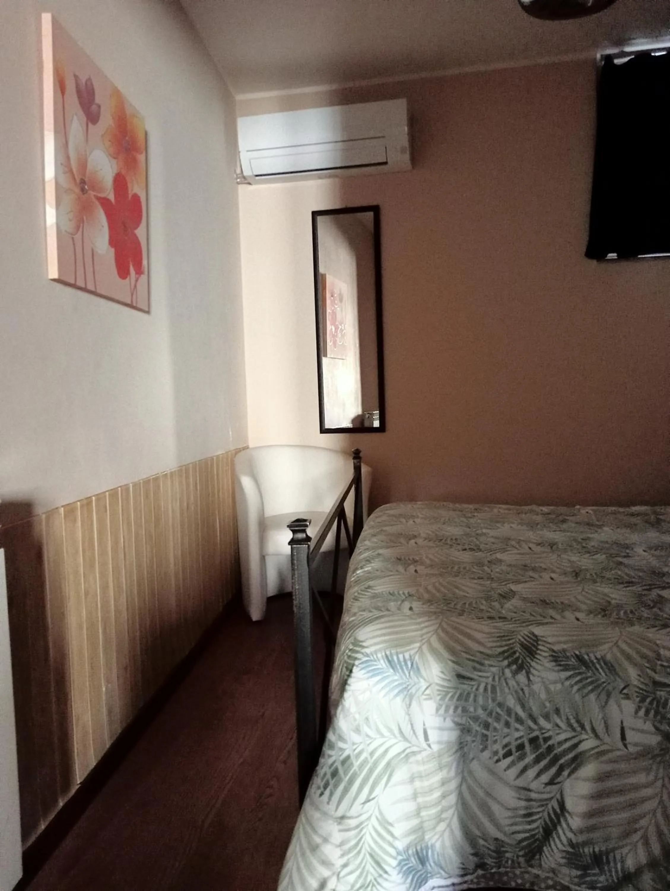 Bedroom, Bed in San Nicolò Holiday Home