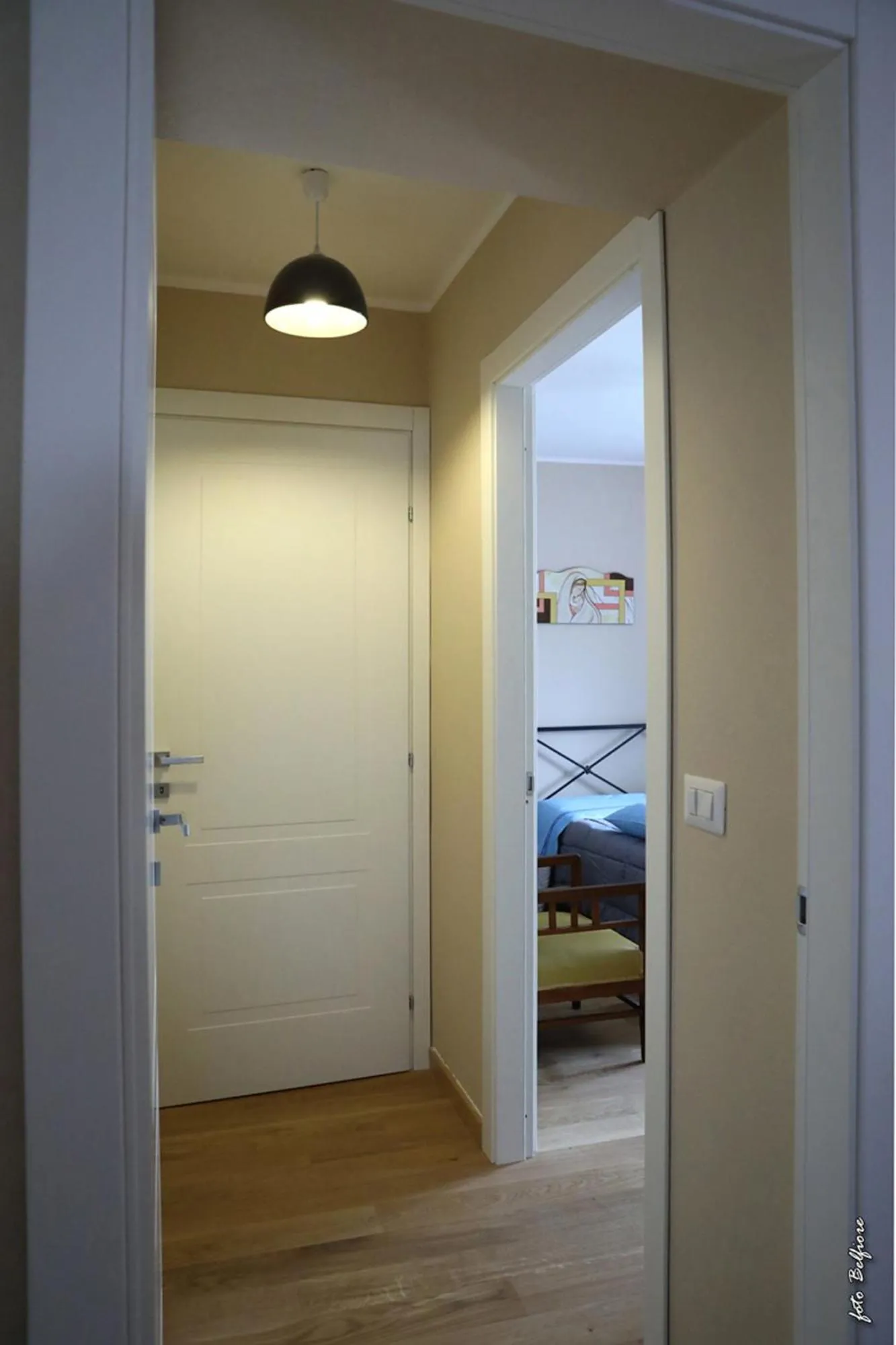 Bed in San Nicolò Holiday Home