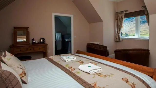 Bedroom, Bed in Glen Clova Hotel & Luxury Lodges