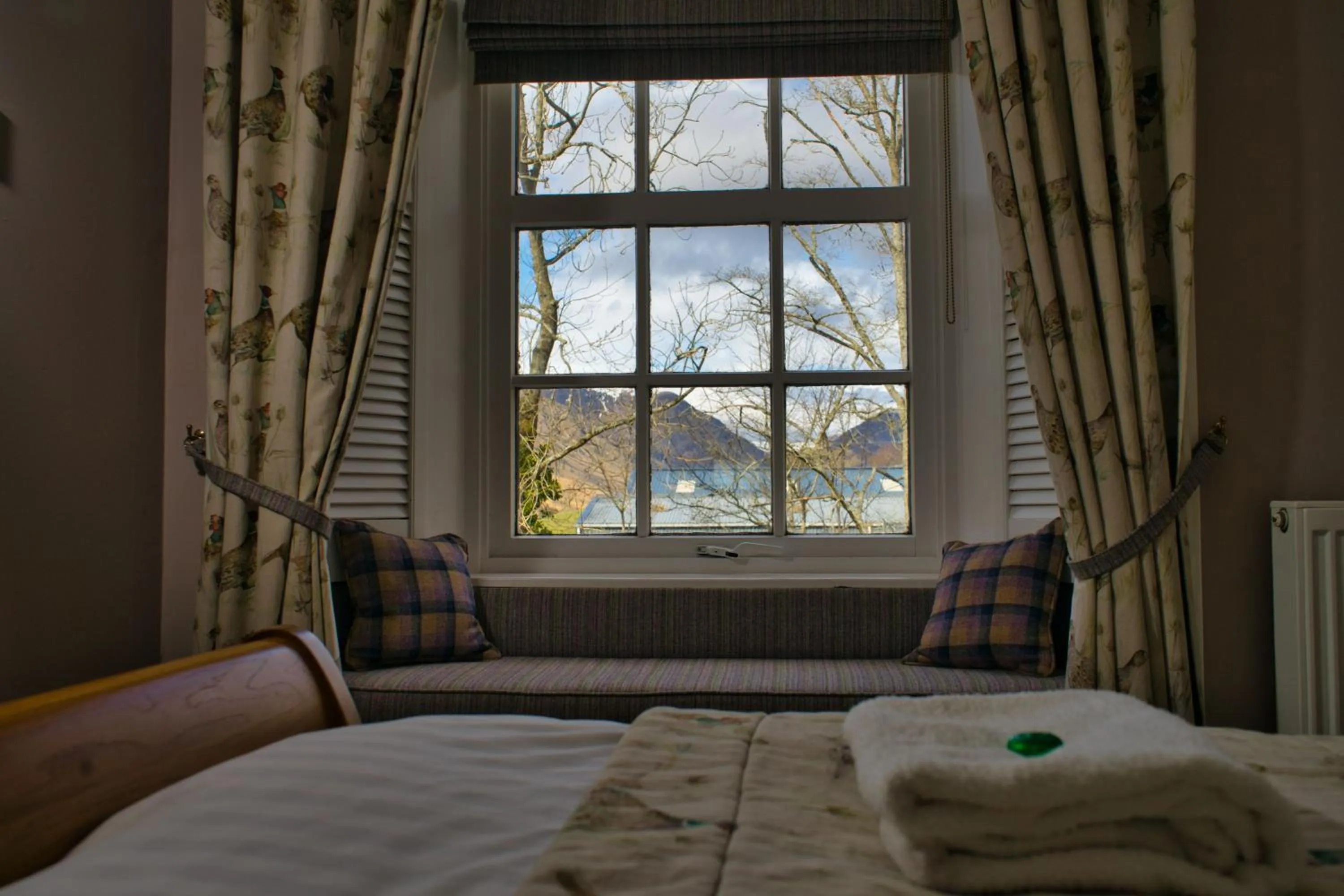 View (from property/room), Bed in Glen Clova Hotel & Luxury Lodges