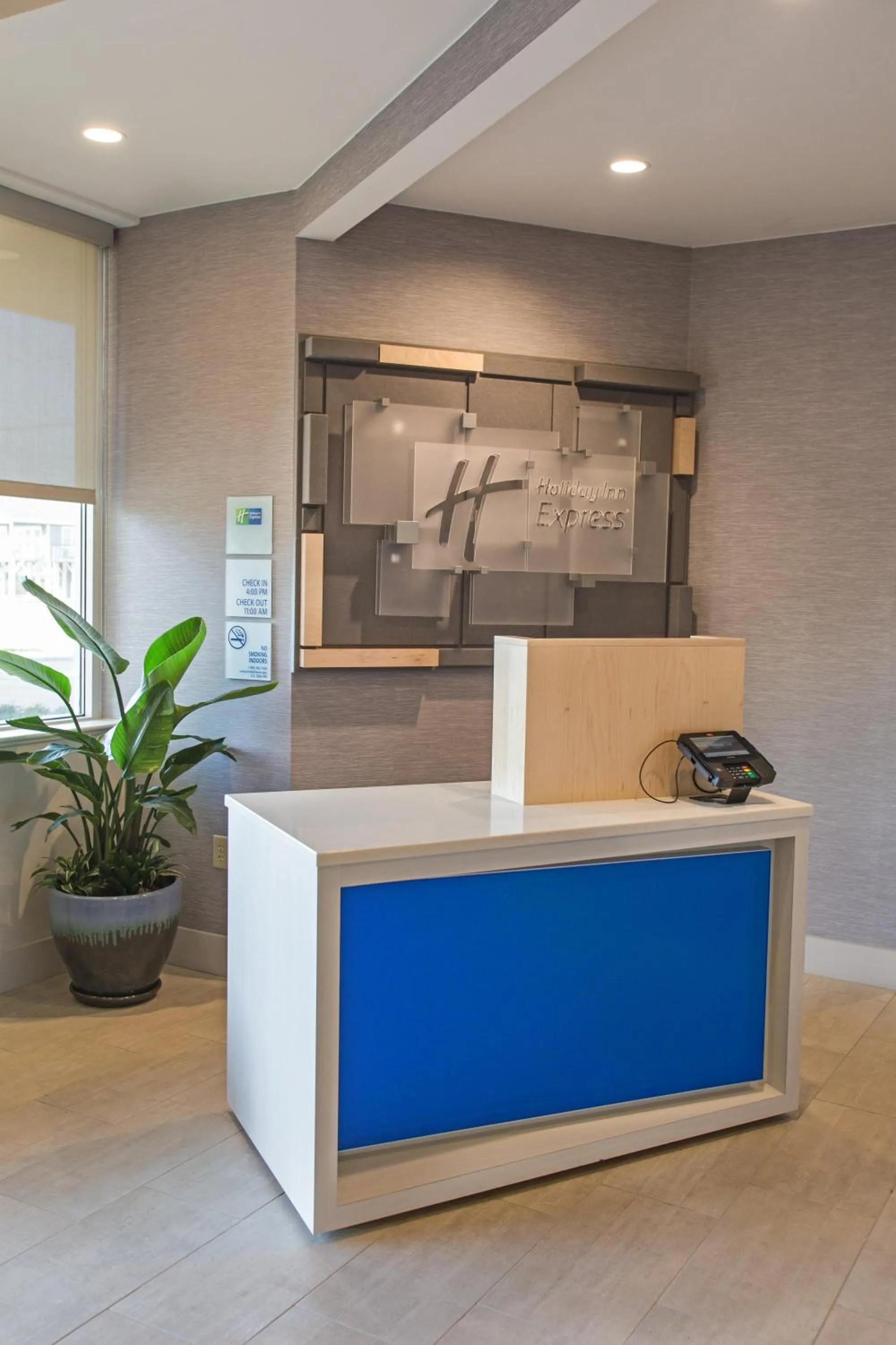 Property building in Holiday Inn Express Nags Head Oceanfront by IHG