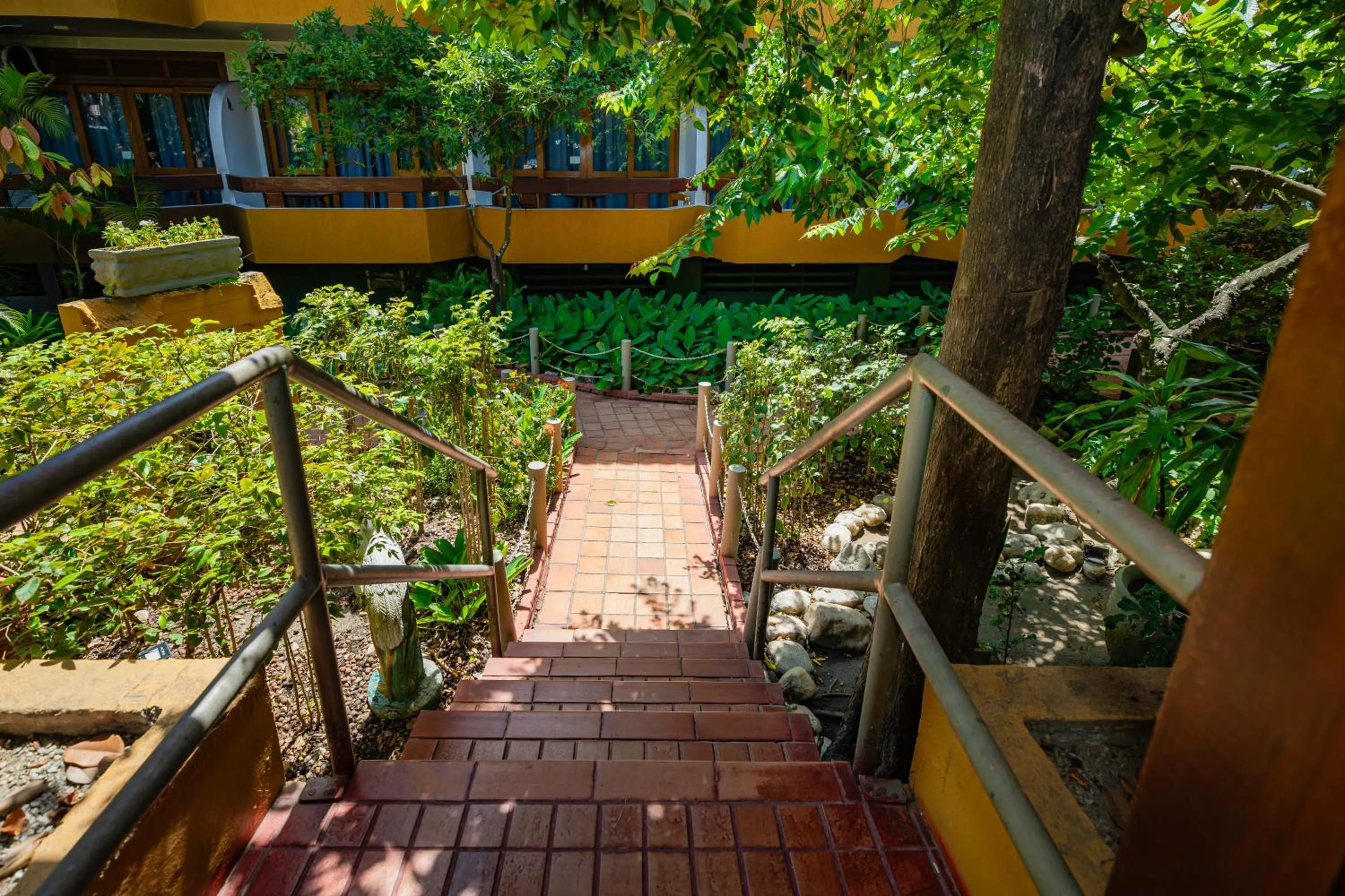 Garden view in Casa Blanca Park Hotel