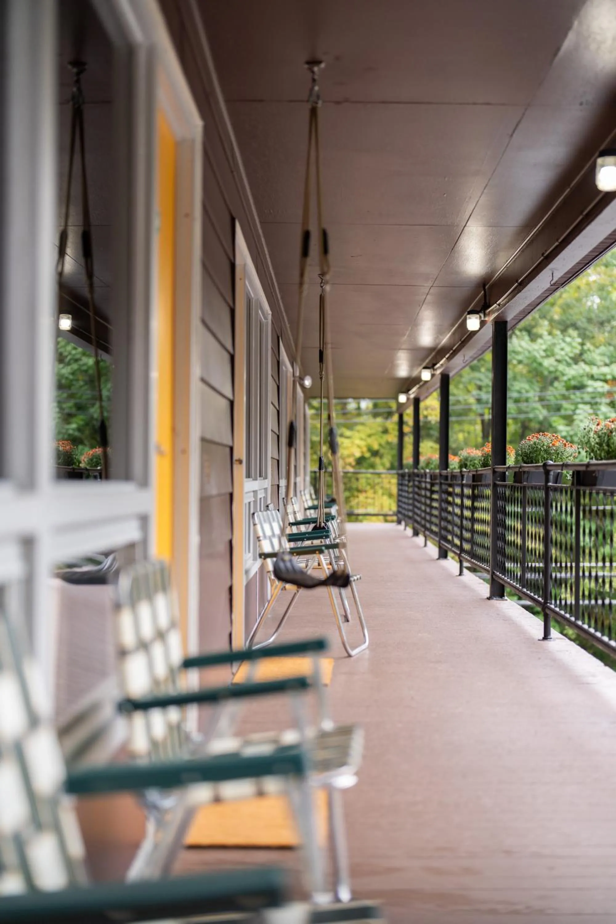 Trekker, Treehouses cabins and lodge rooms