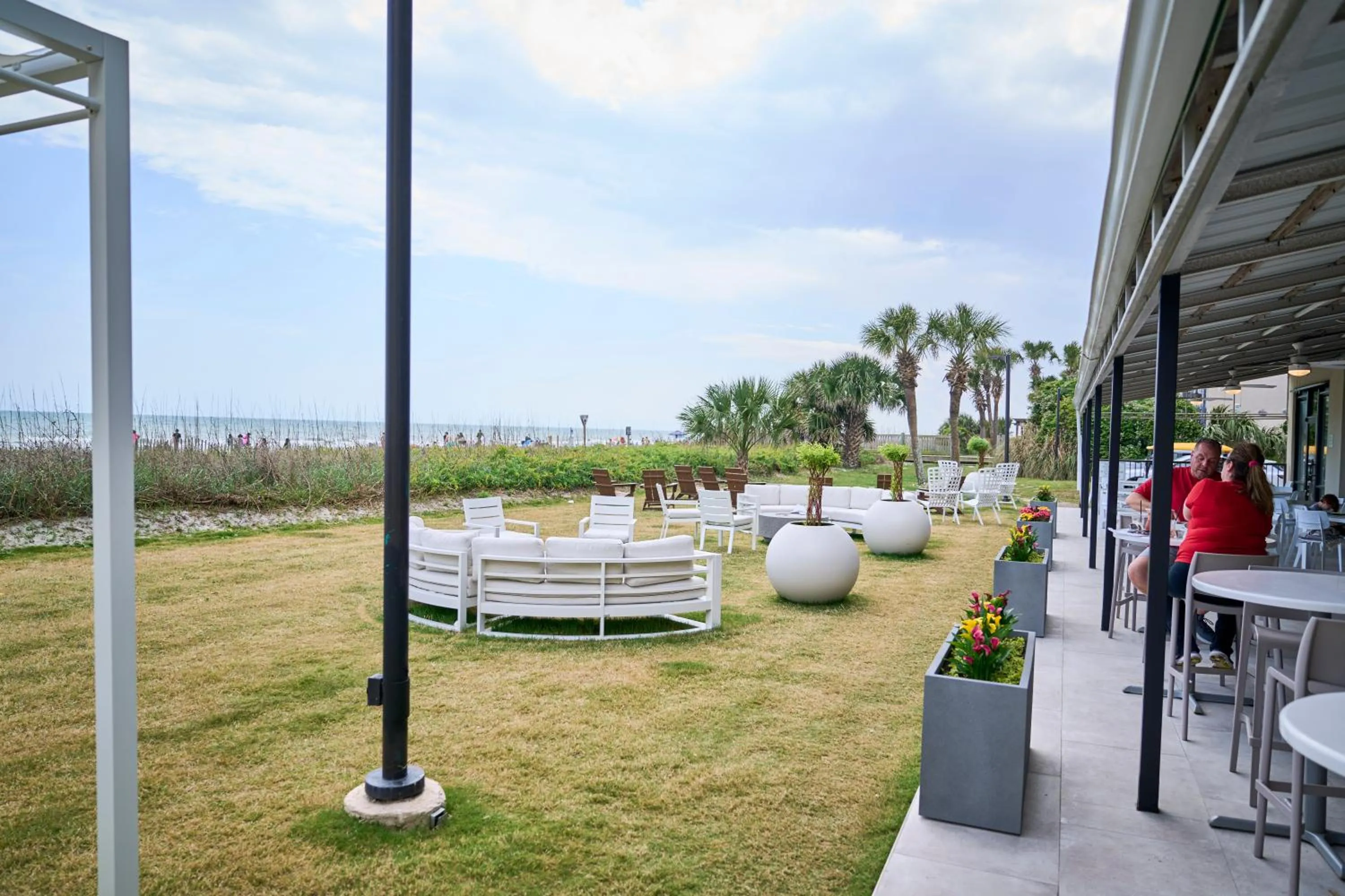 Dining area in Sand Dunes Tower Suites and Villas