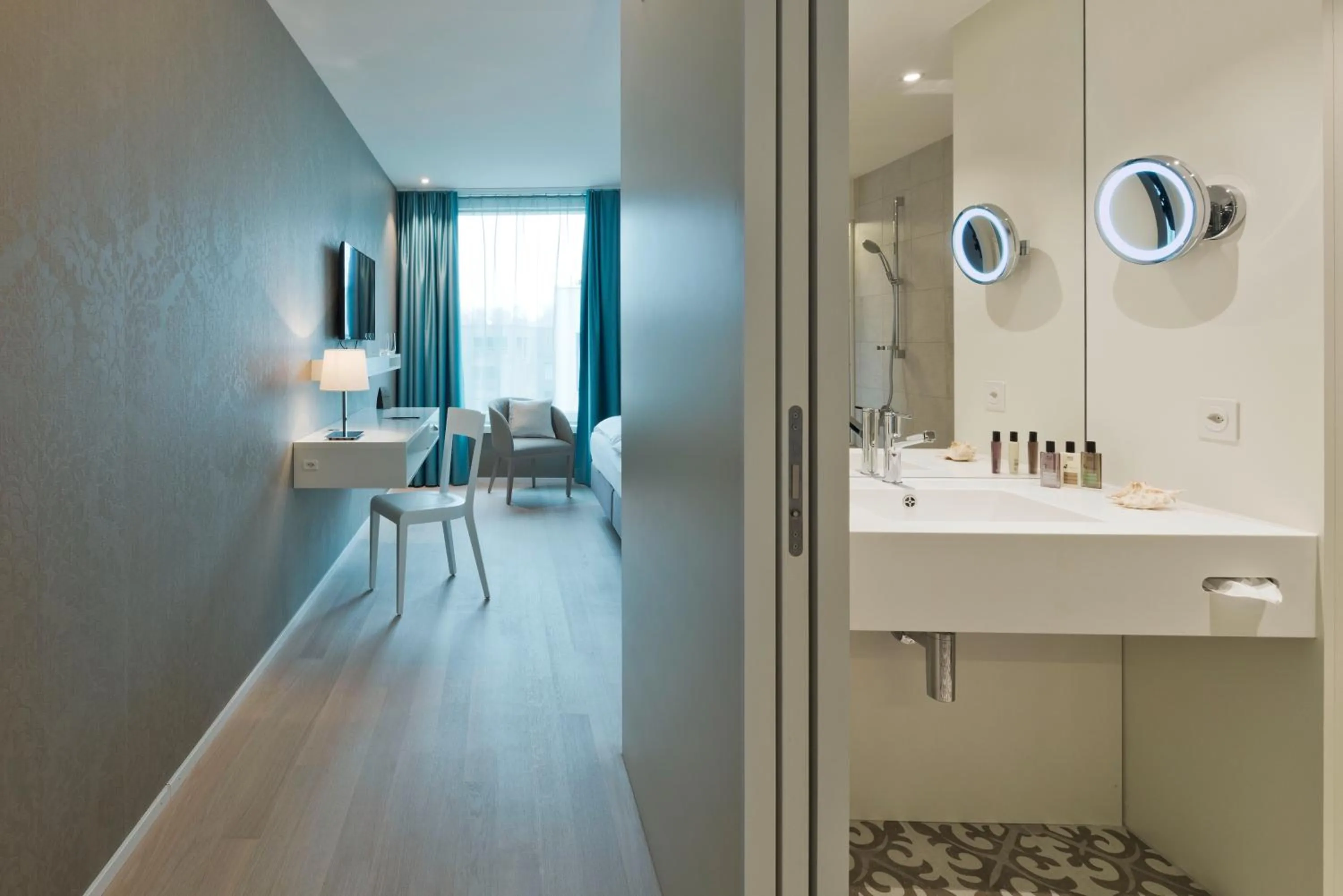 Photo of the whole room in Hotel Kettenbrücke