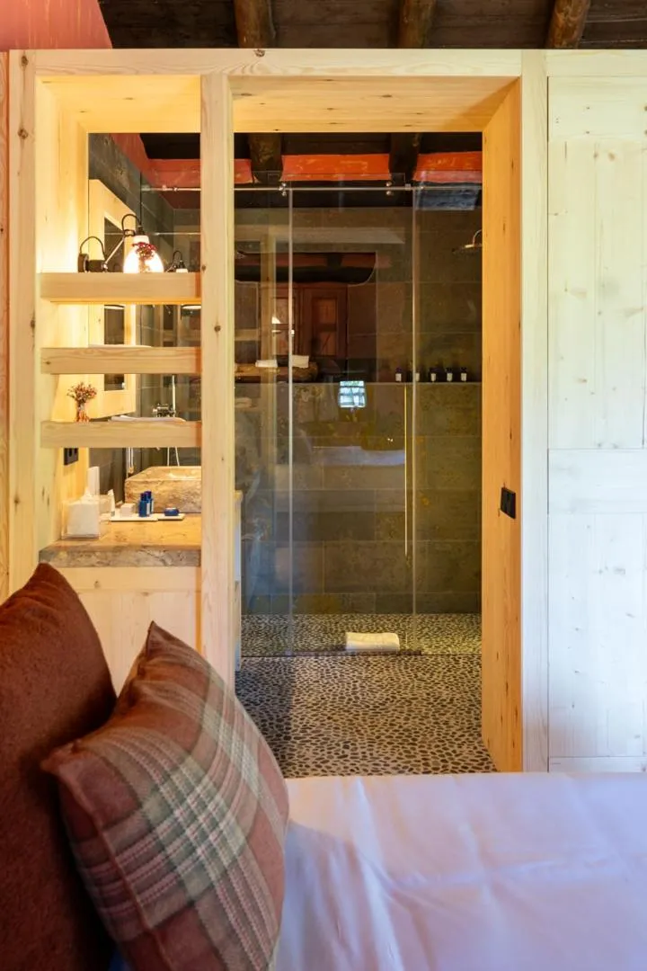 Shower, Bed in Sport Hotel Hermitage & Spa