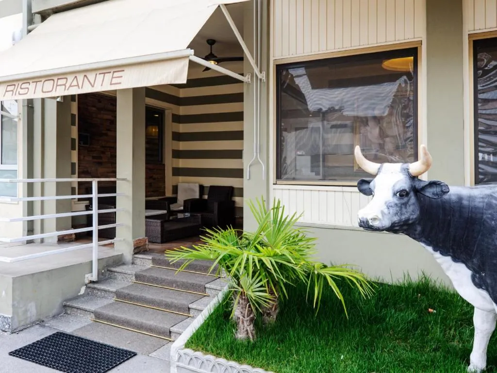 Facade/entrance in Hotel San Giorgio