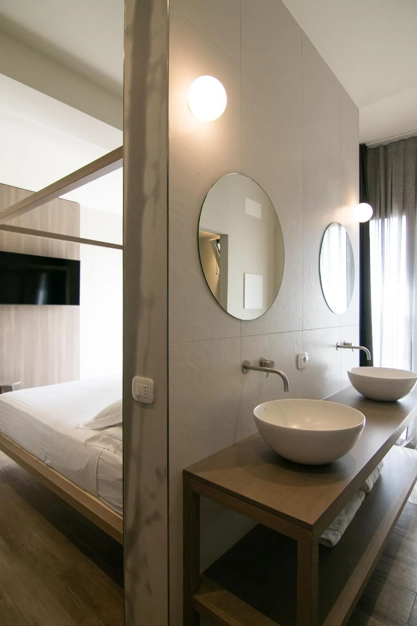 Photo of the whole room, Bed in Hotel Hollywood