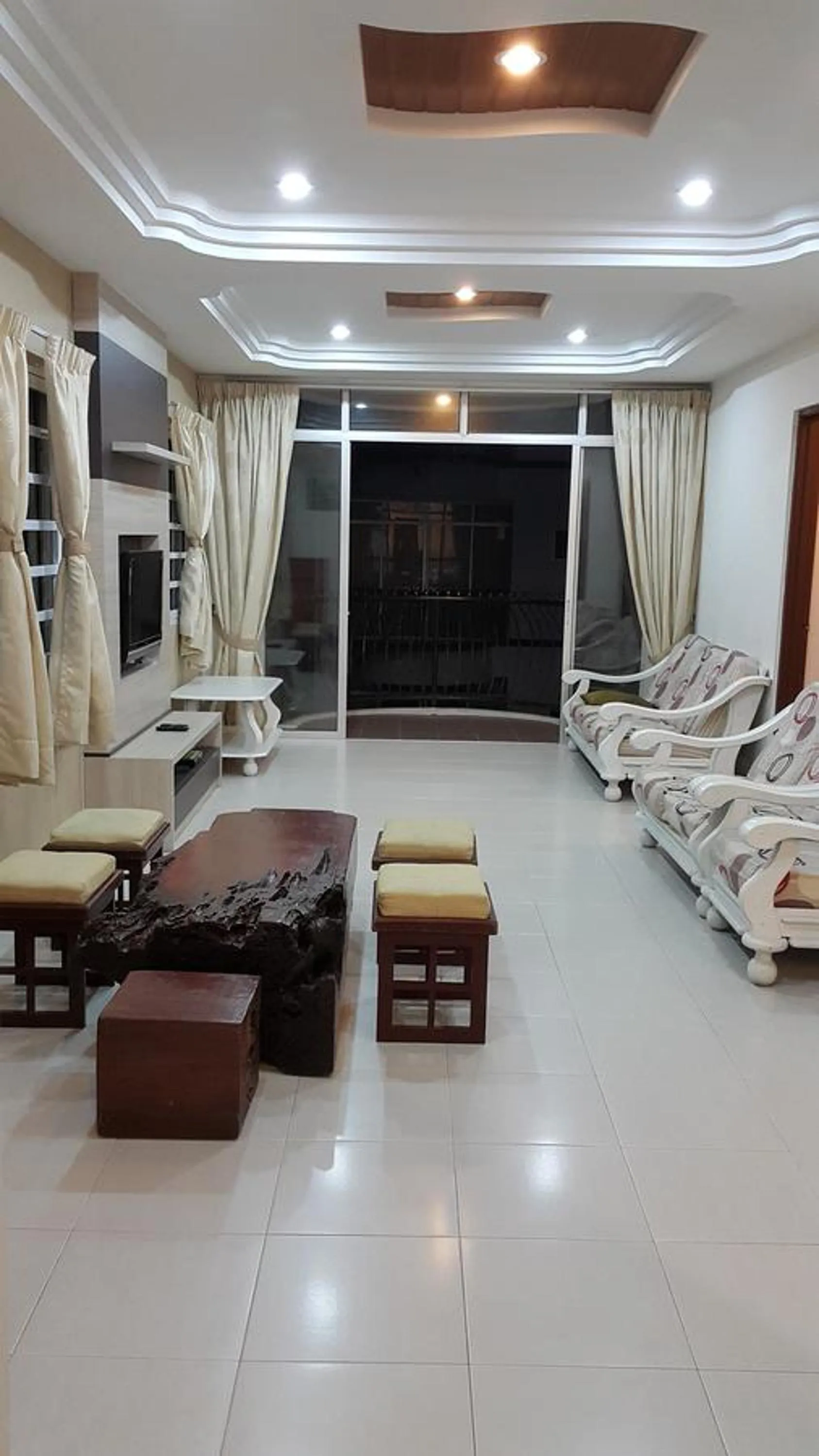 Rose Apartment Kea Farm