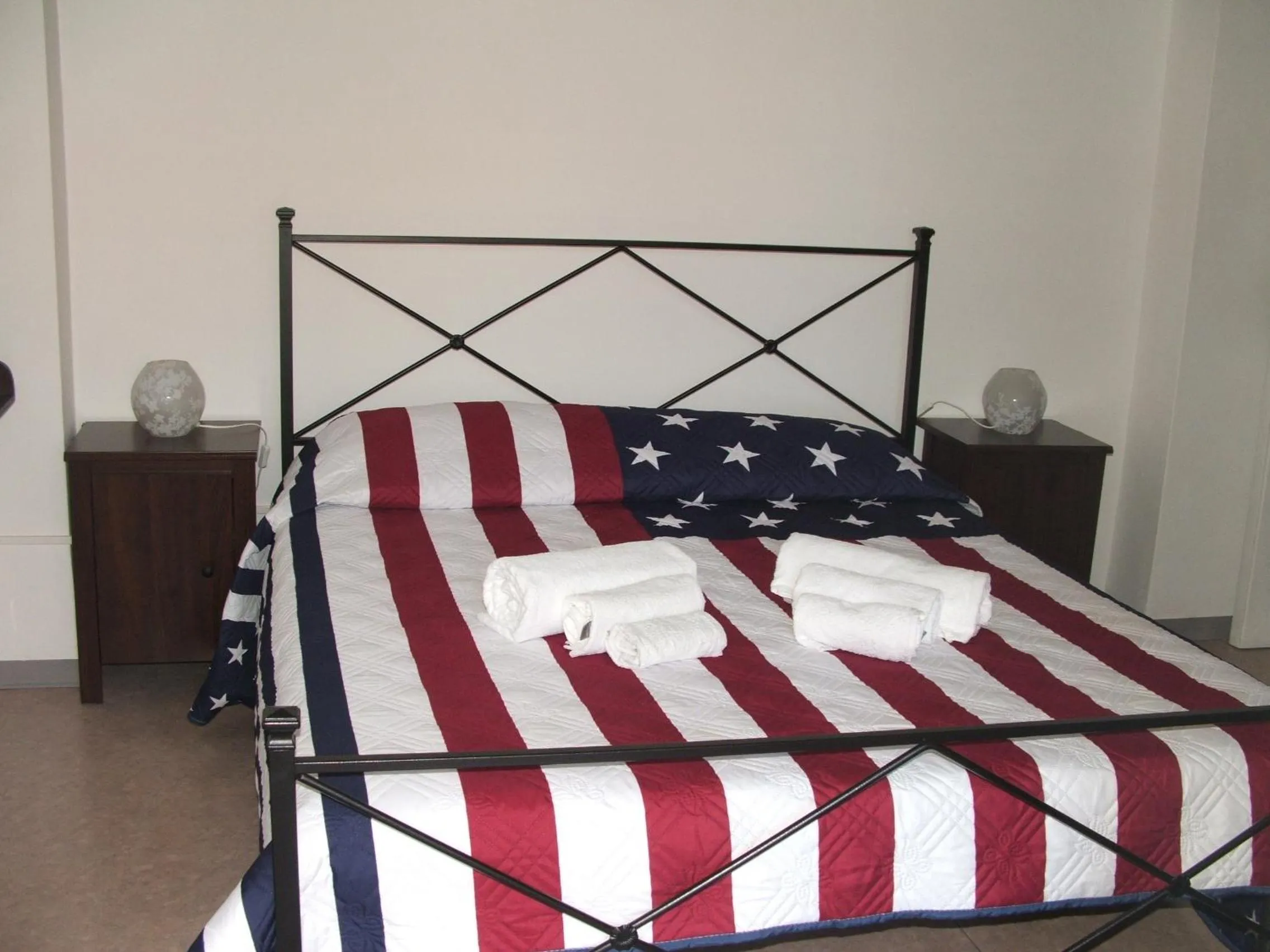 Photo of the whole room, Bed in B&B La Cubanina