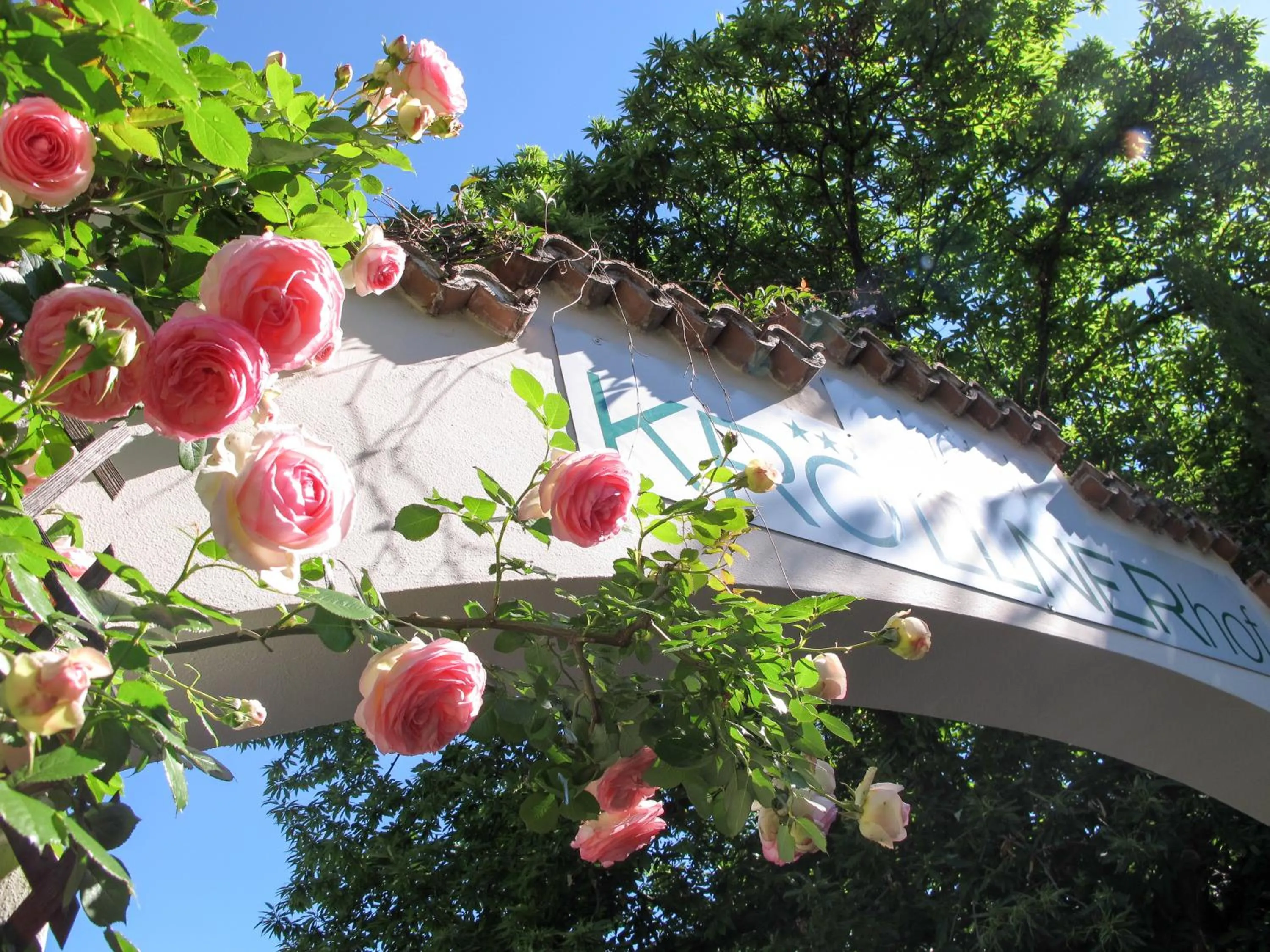 Facade/entrance in Kröllnerhof